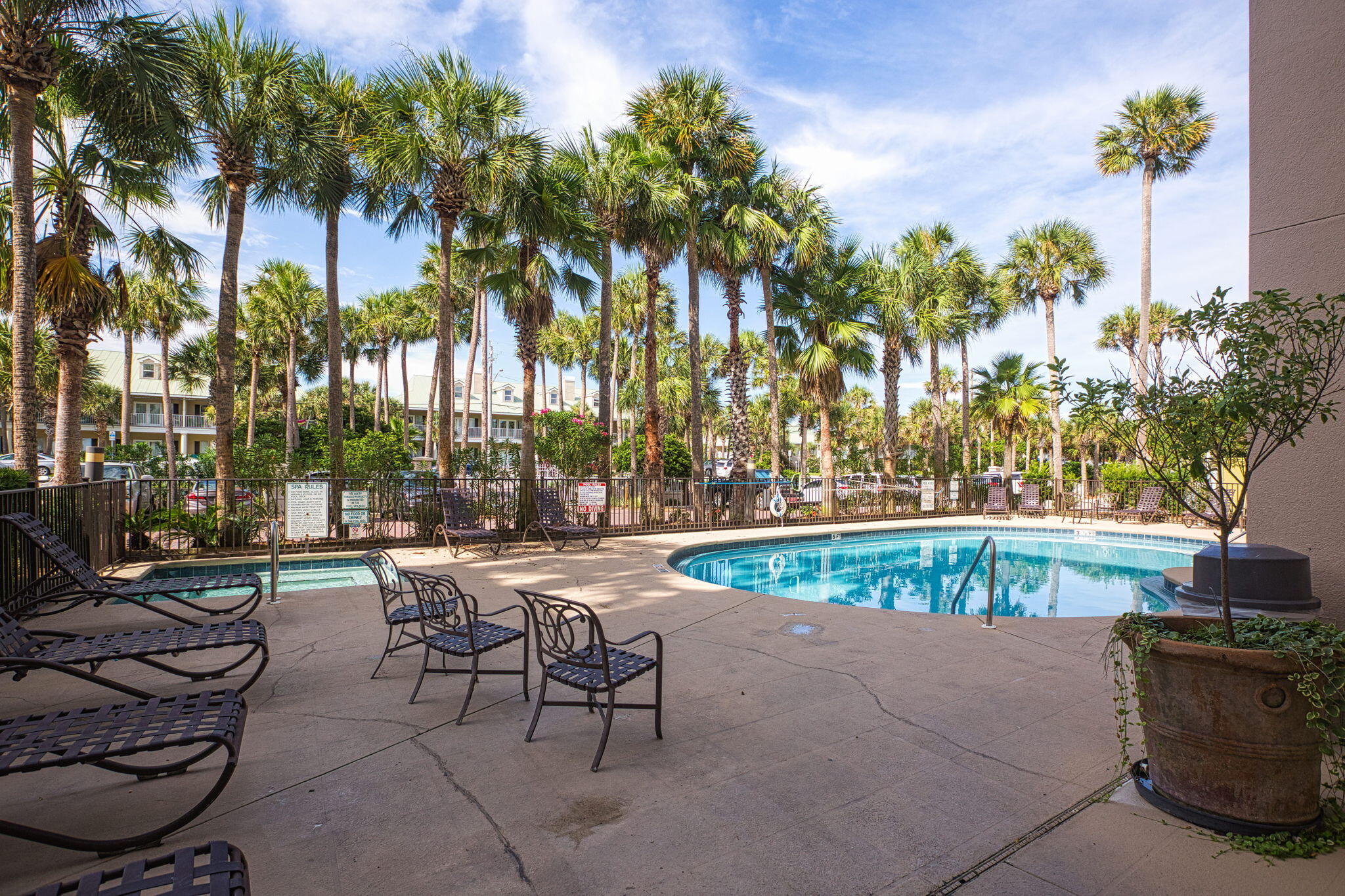 CRYSTAL DUNES CONDO - Residential