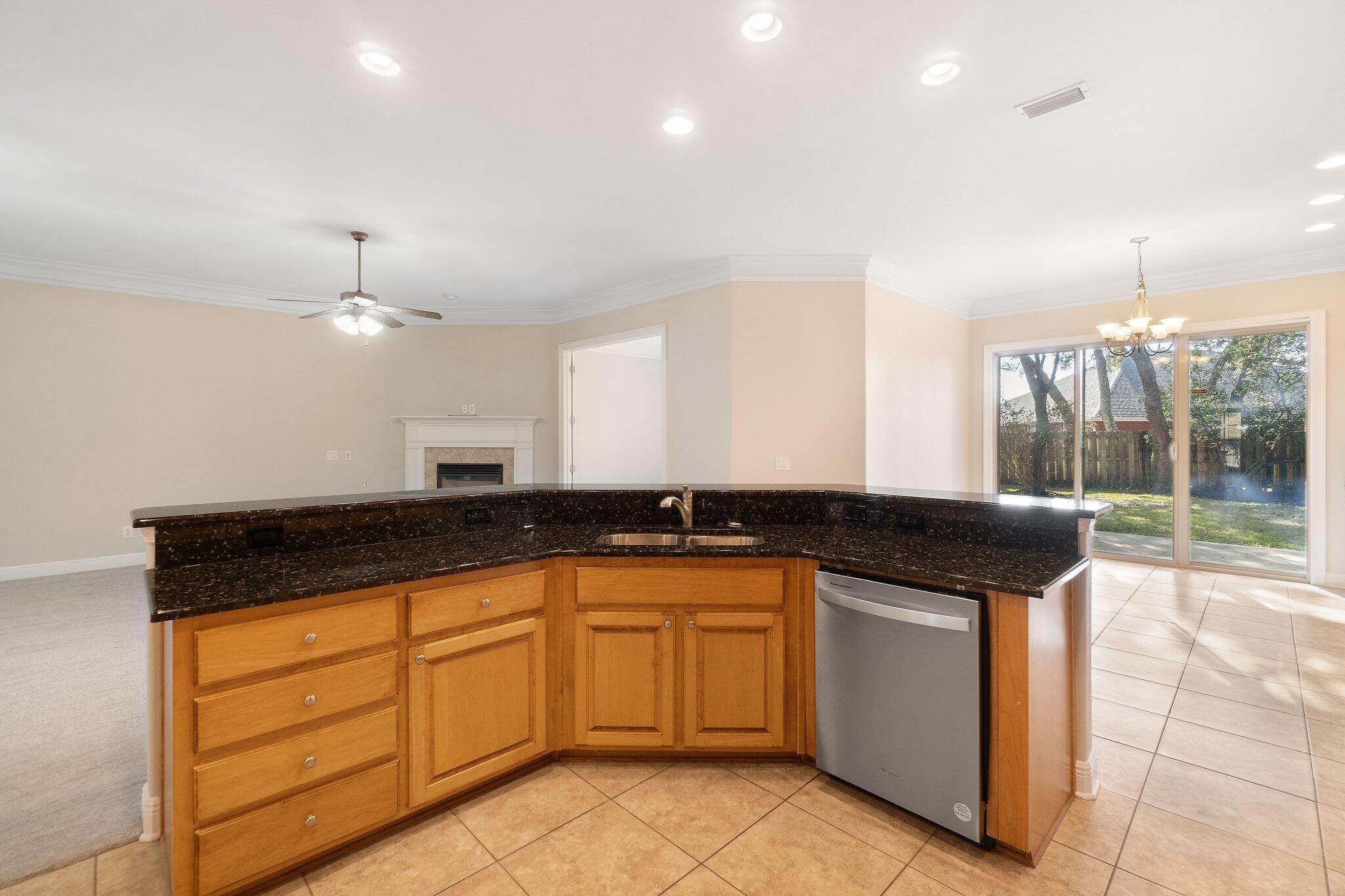 WOODLAWN HEIGHTS - Residential