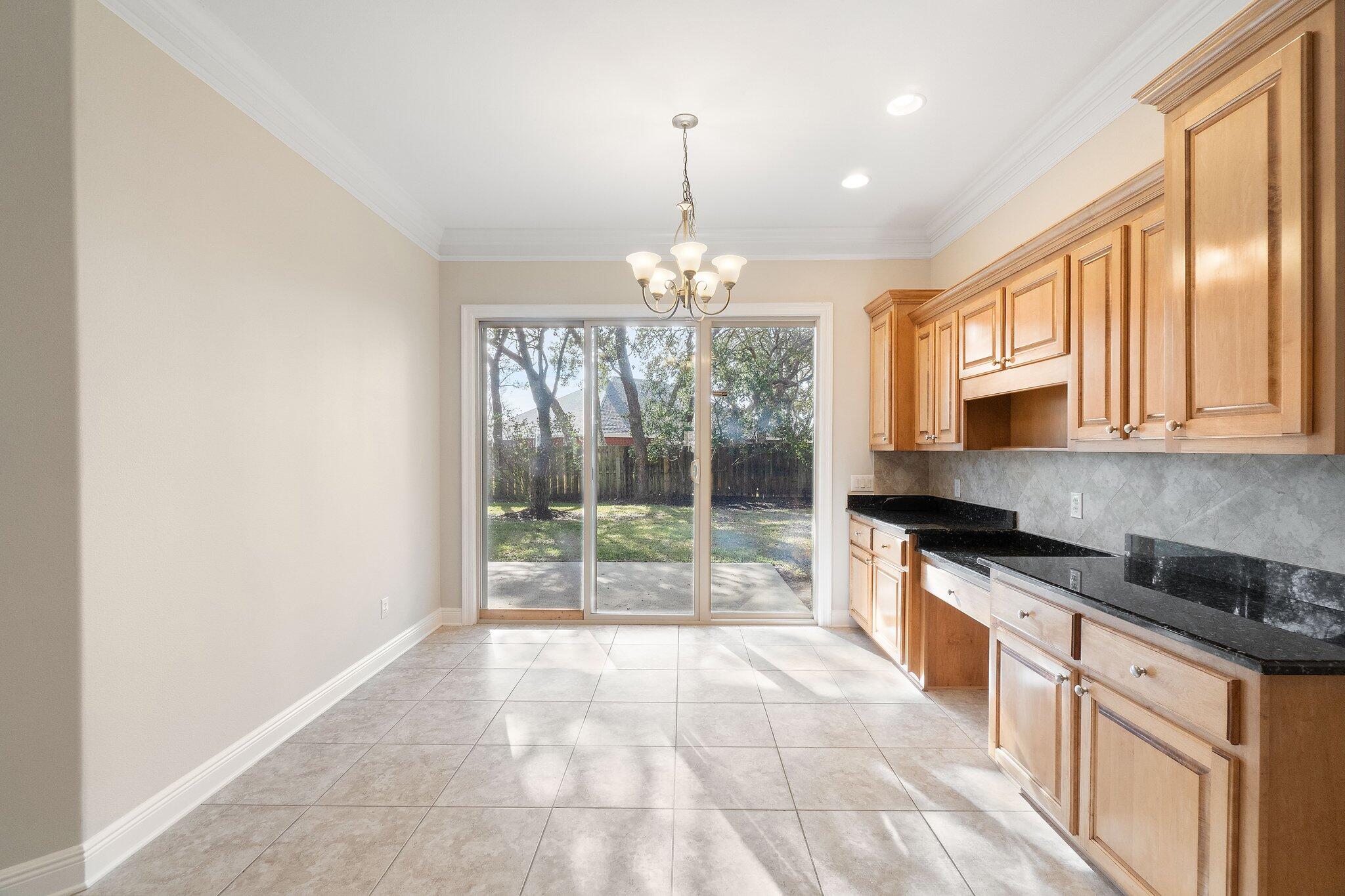 WOODLAWN HEIGHTS - Residential