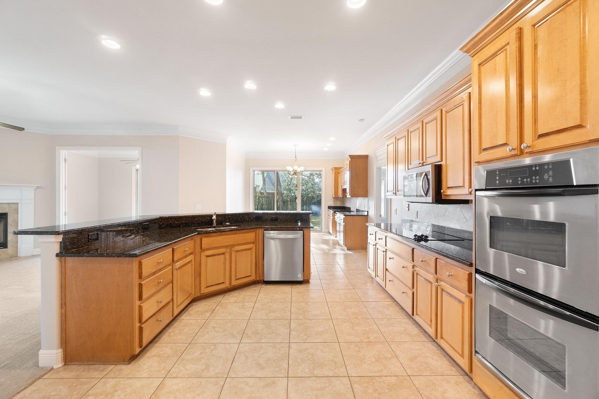 WOODLAWN HEIGHTS - Residential