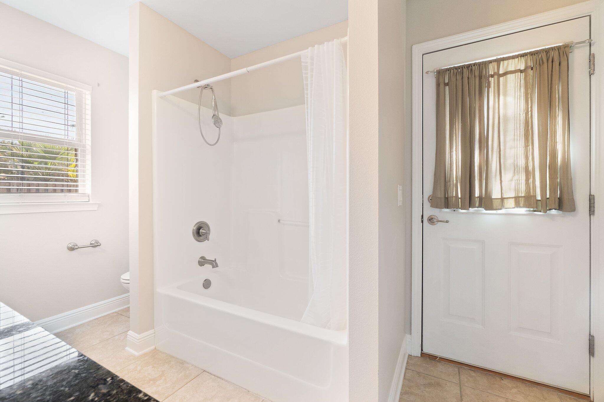 WOODLAWN HEIGHTS - Residential