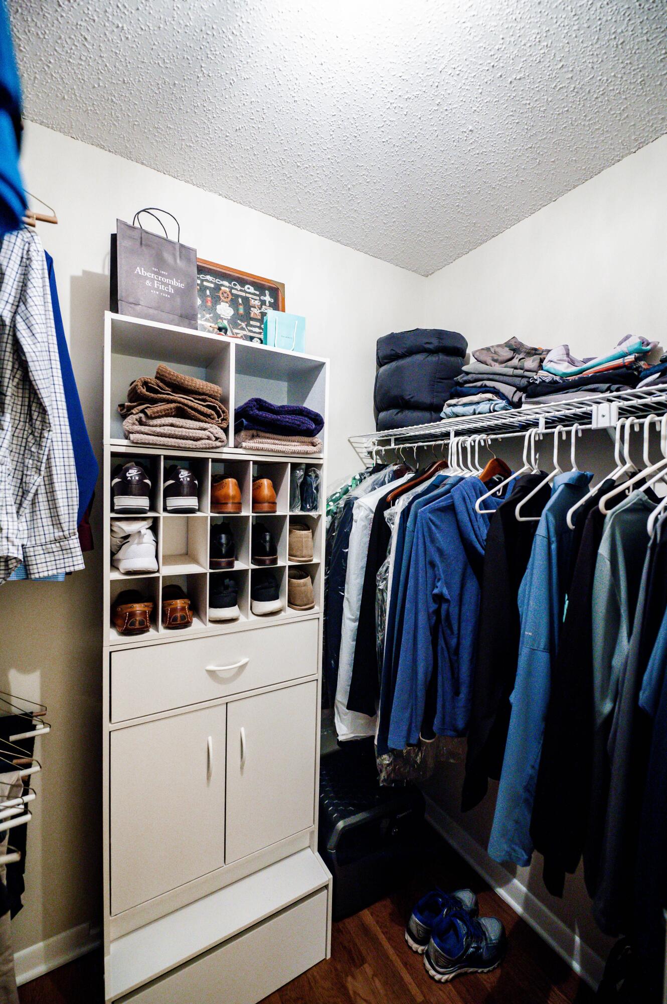 ROYAL OAKS - Residential