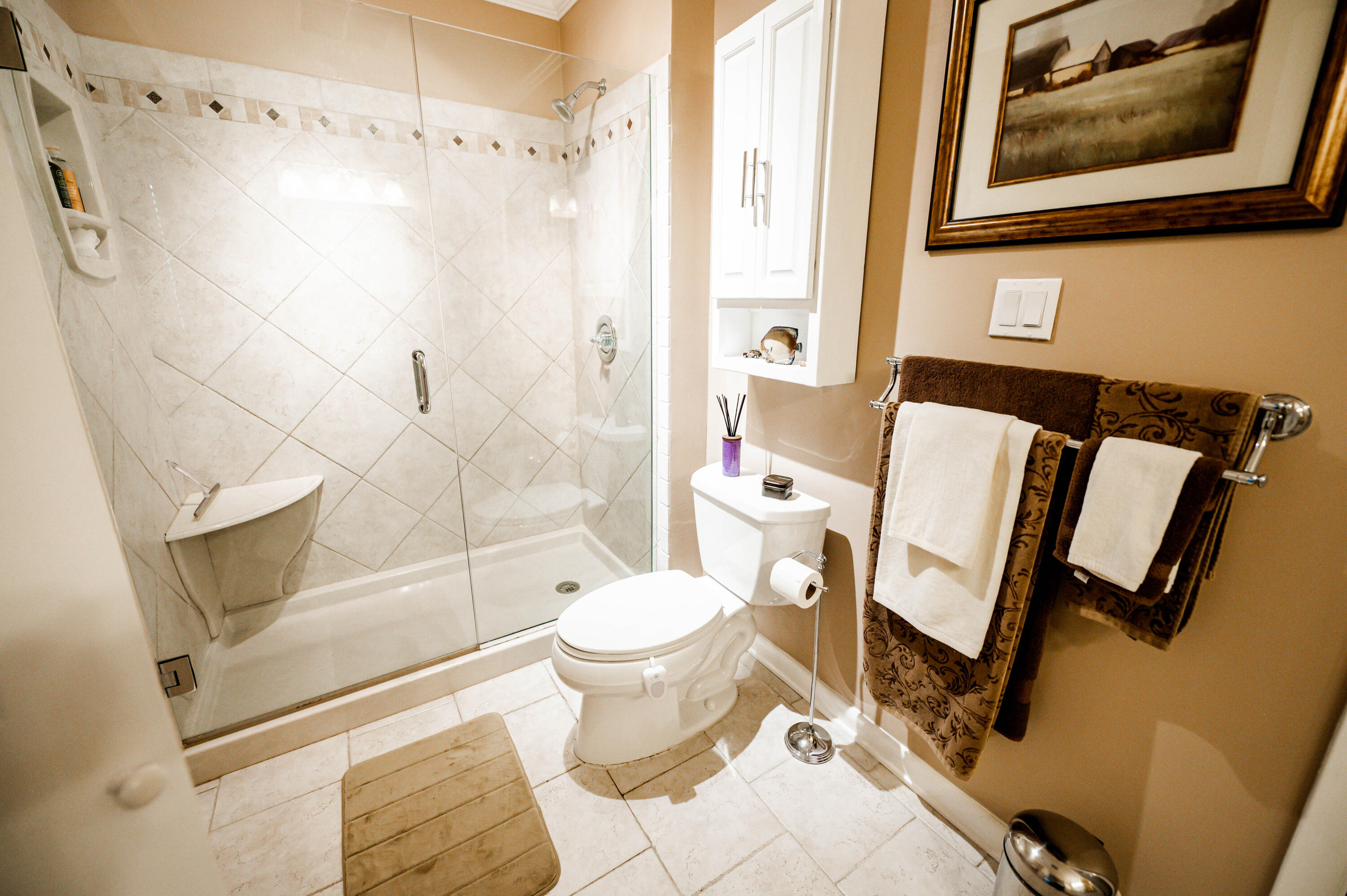 ROYAL OAKS - Residential