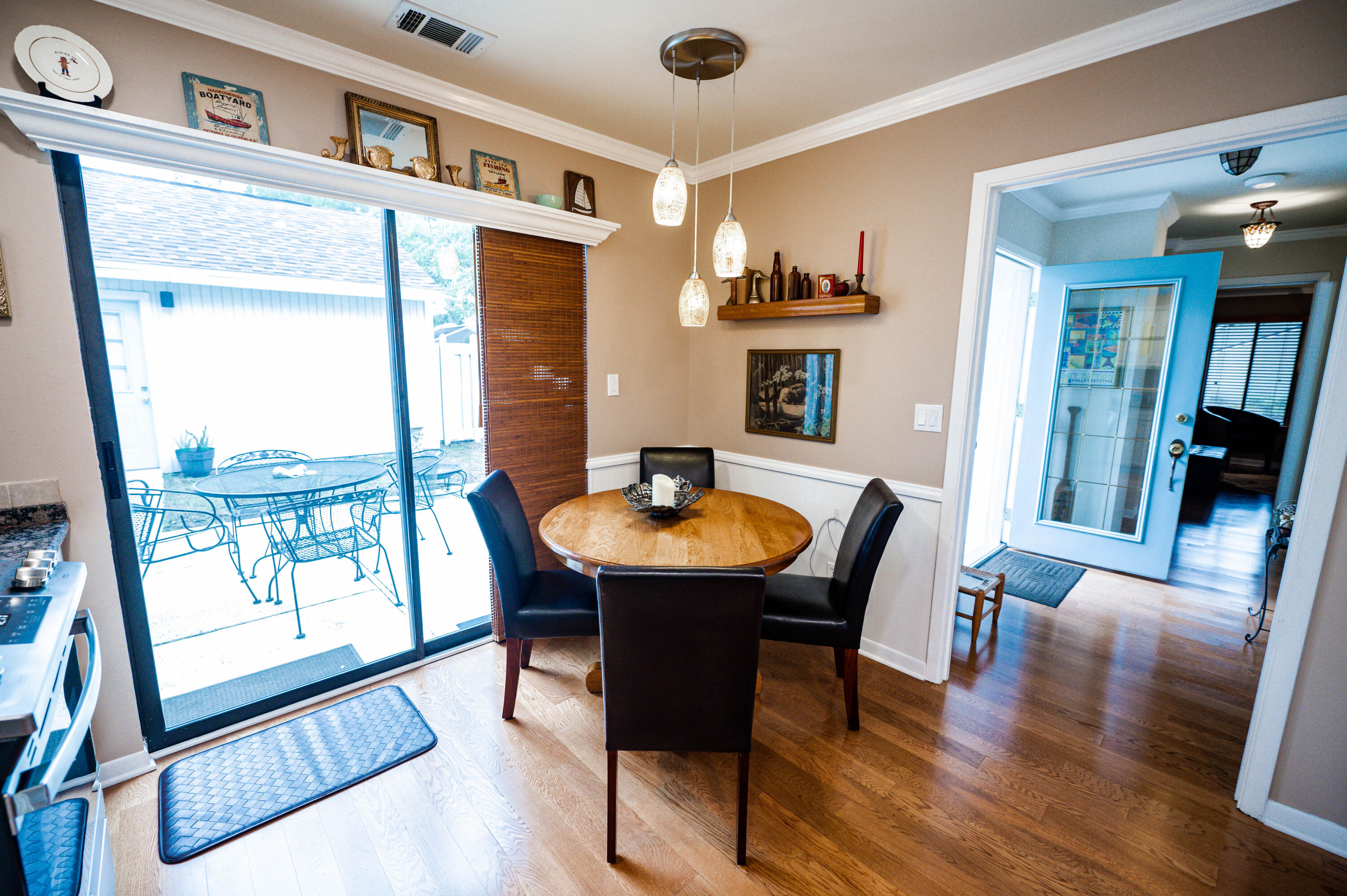 ROYAL OAKS - Residential