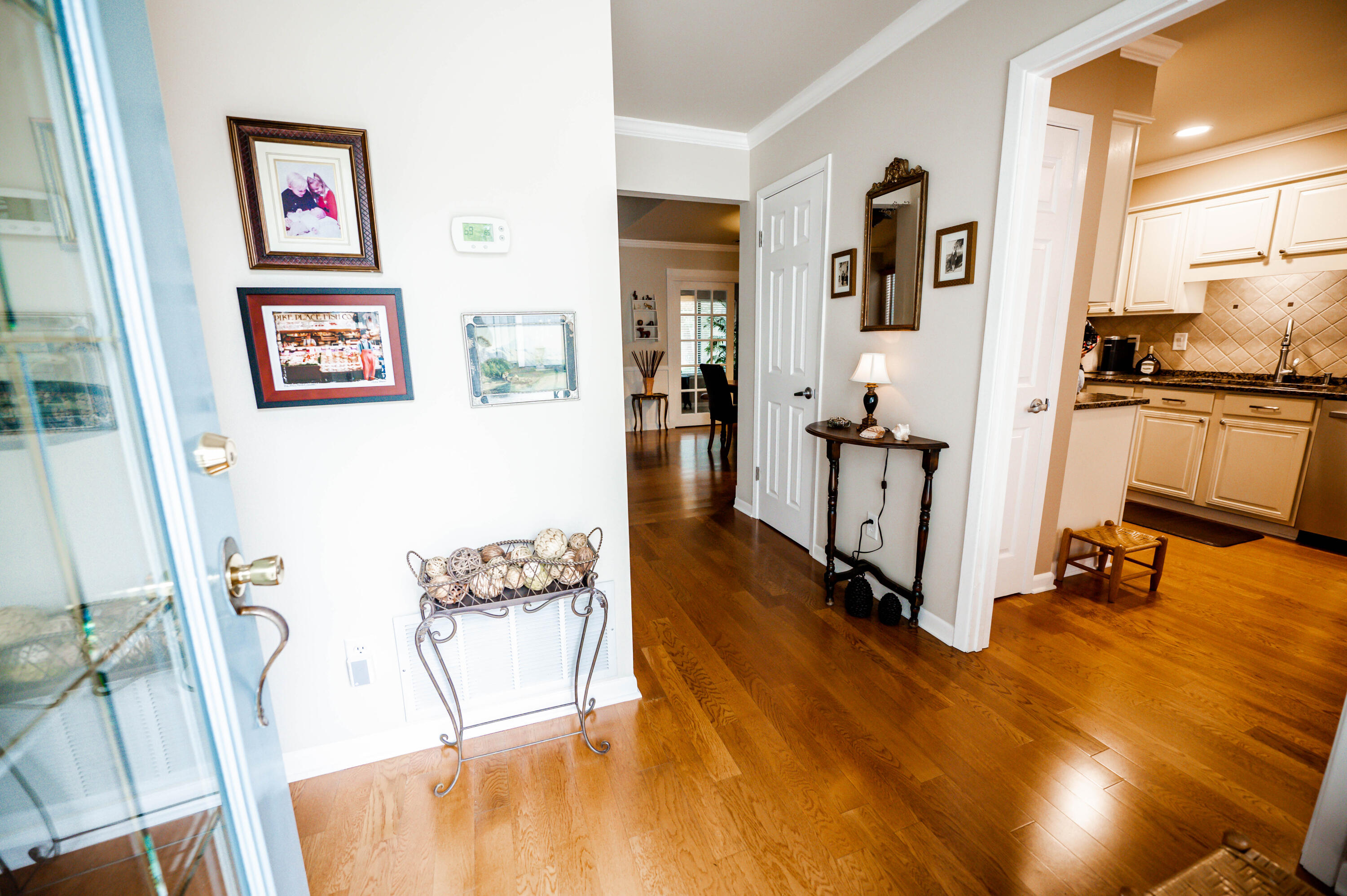 ROYAL OAKS - Residential