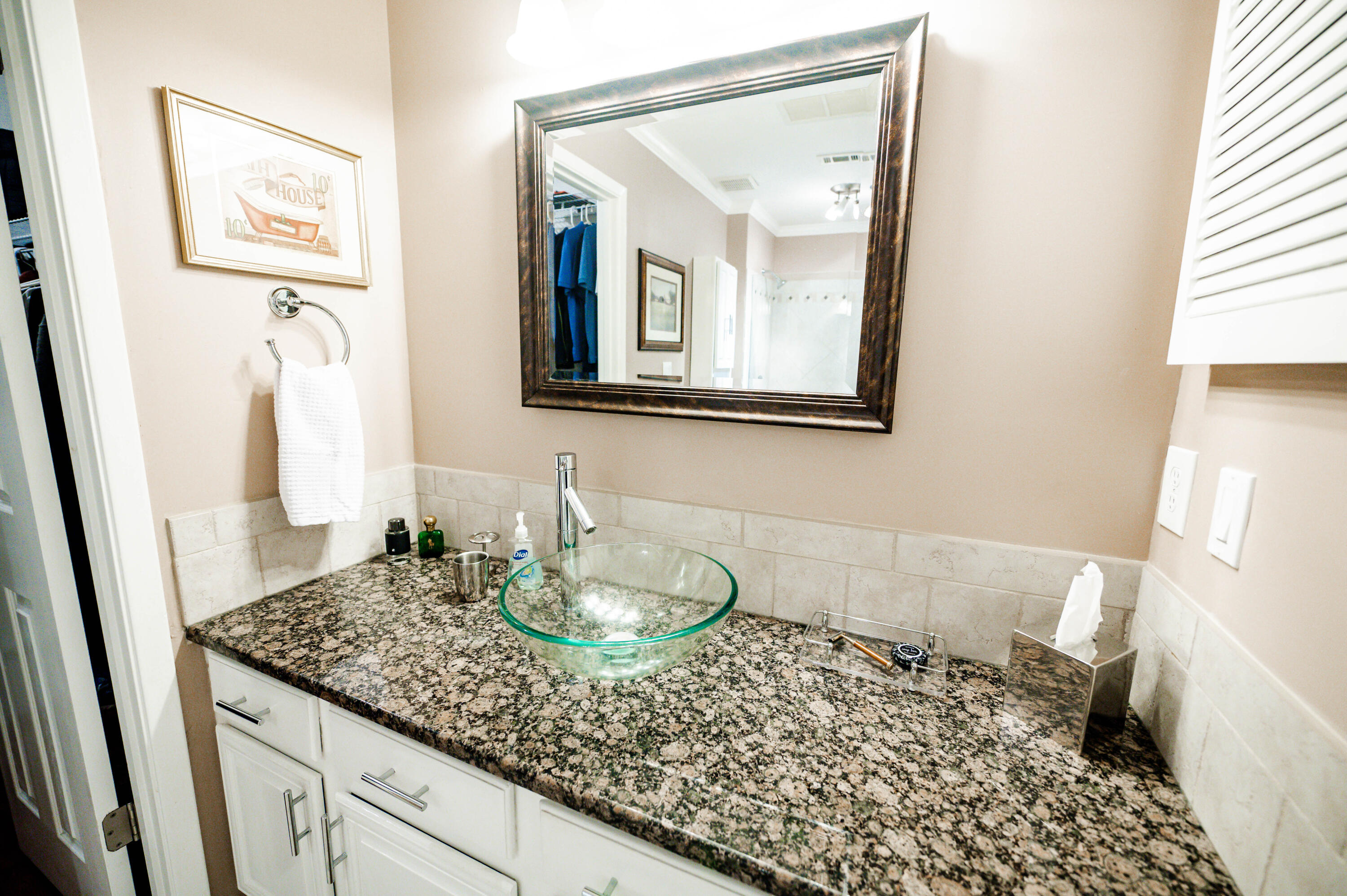 ROYAL OAKS - Residential