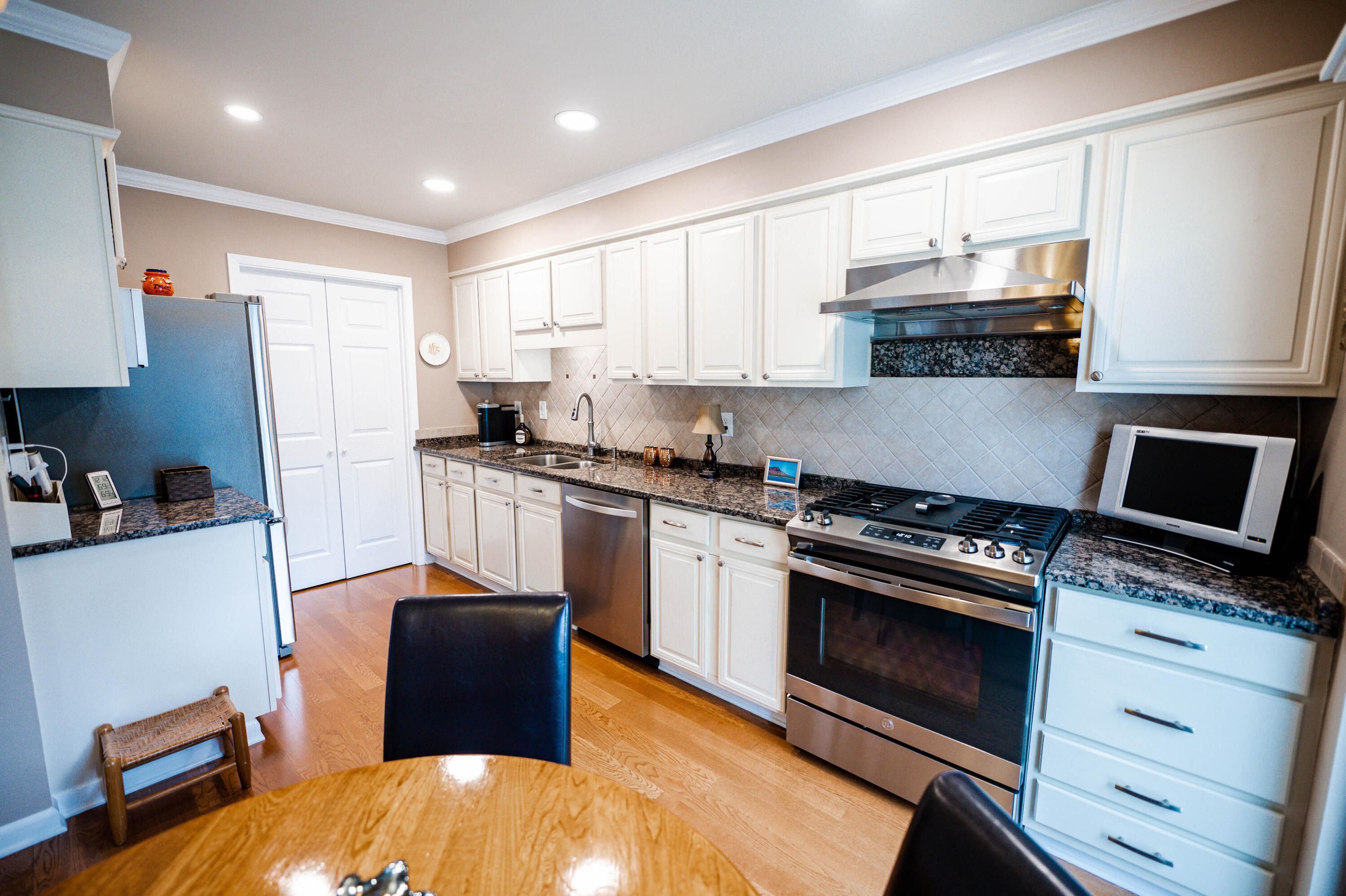 ROYAL OAKS - Residential