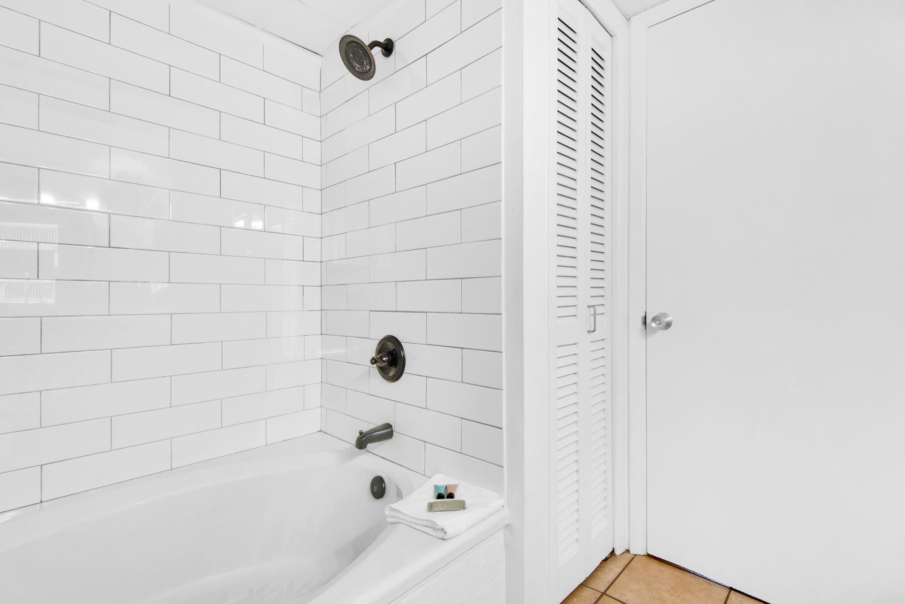 SANDPIPER COVE PH 01 - Residential