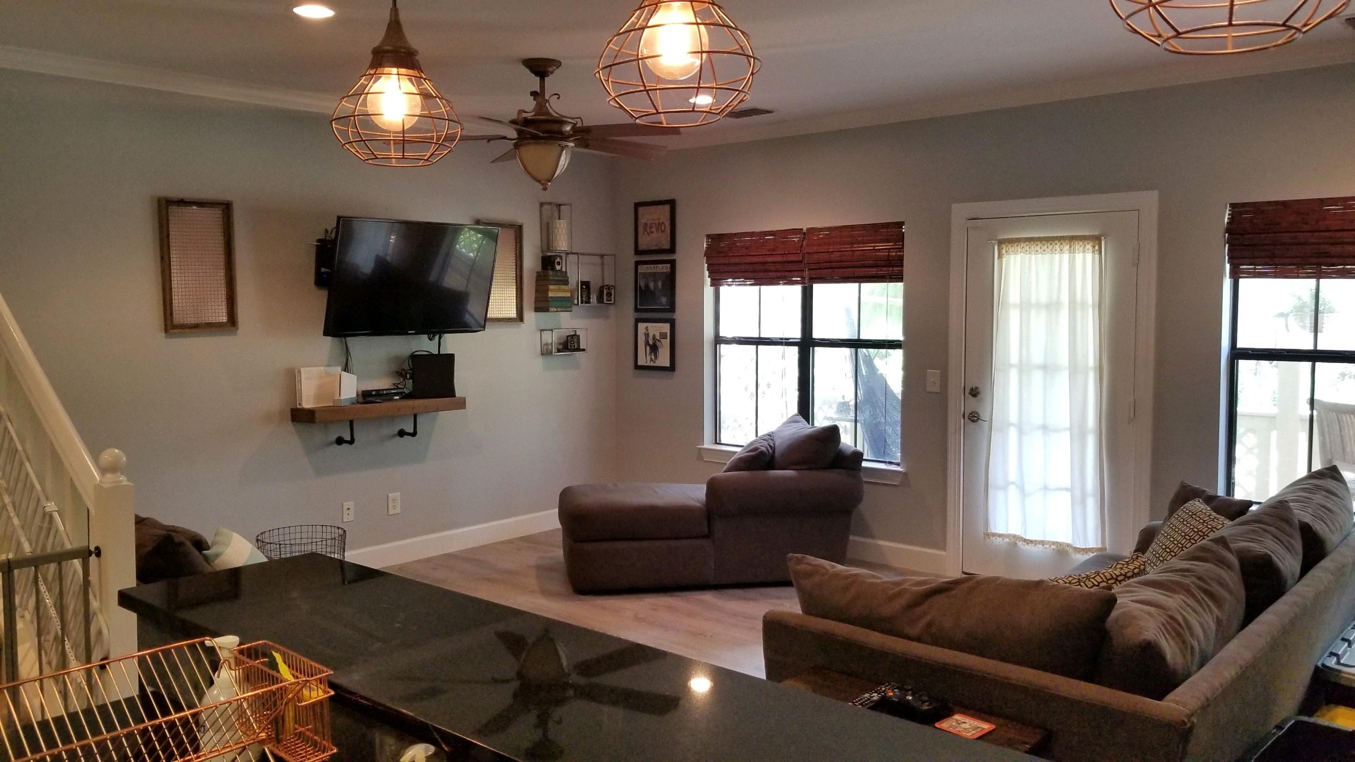 SOUTHHAVEN TOWNHOMES - Residential