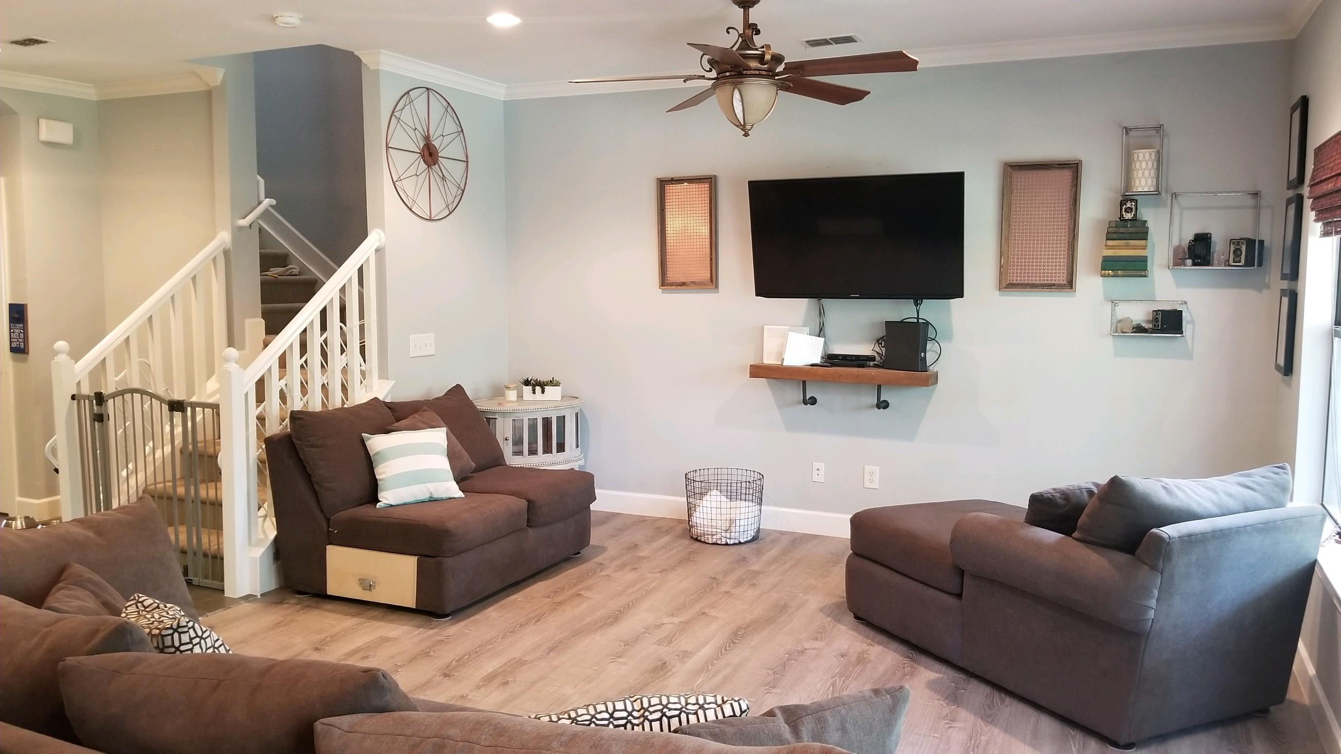 SOUTHHAVEN TOWNHOMES - Residential