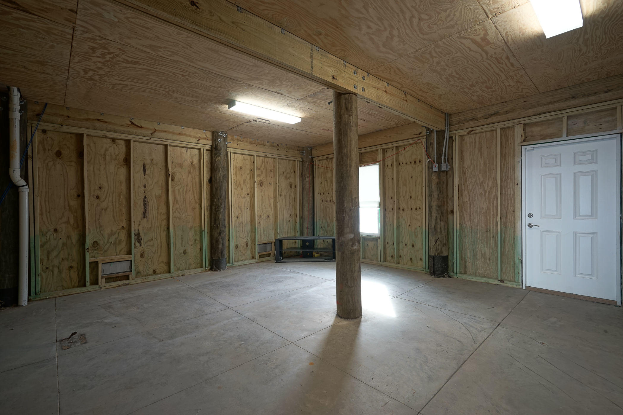 BY THE SEA - Residential