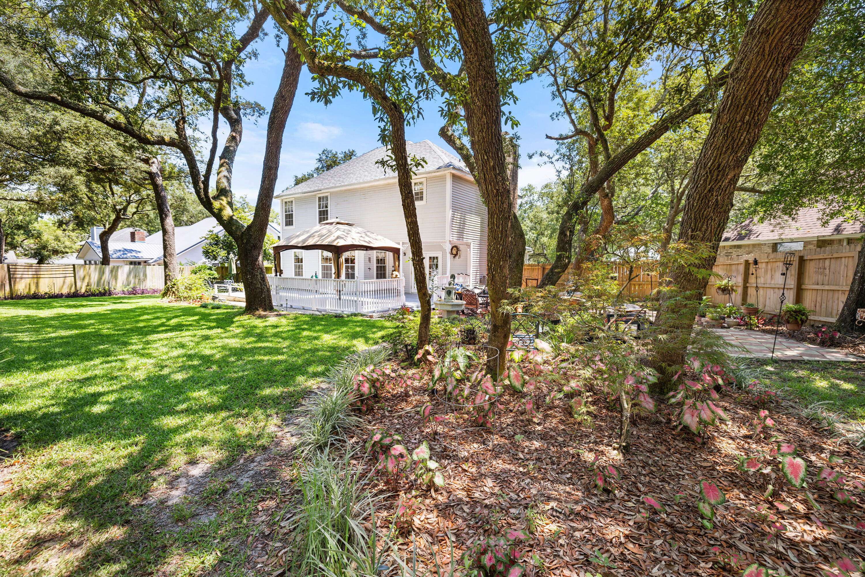 CARIBBEAN VILLAGE WEST - Residential