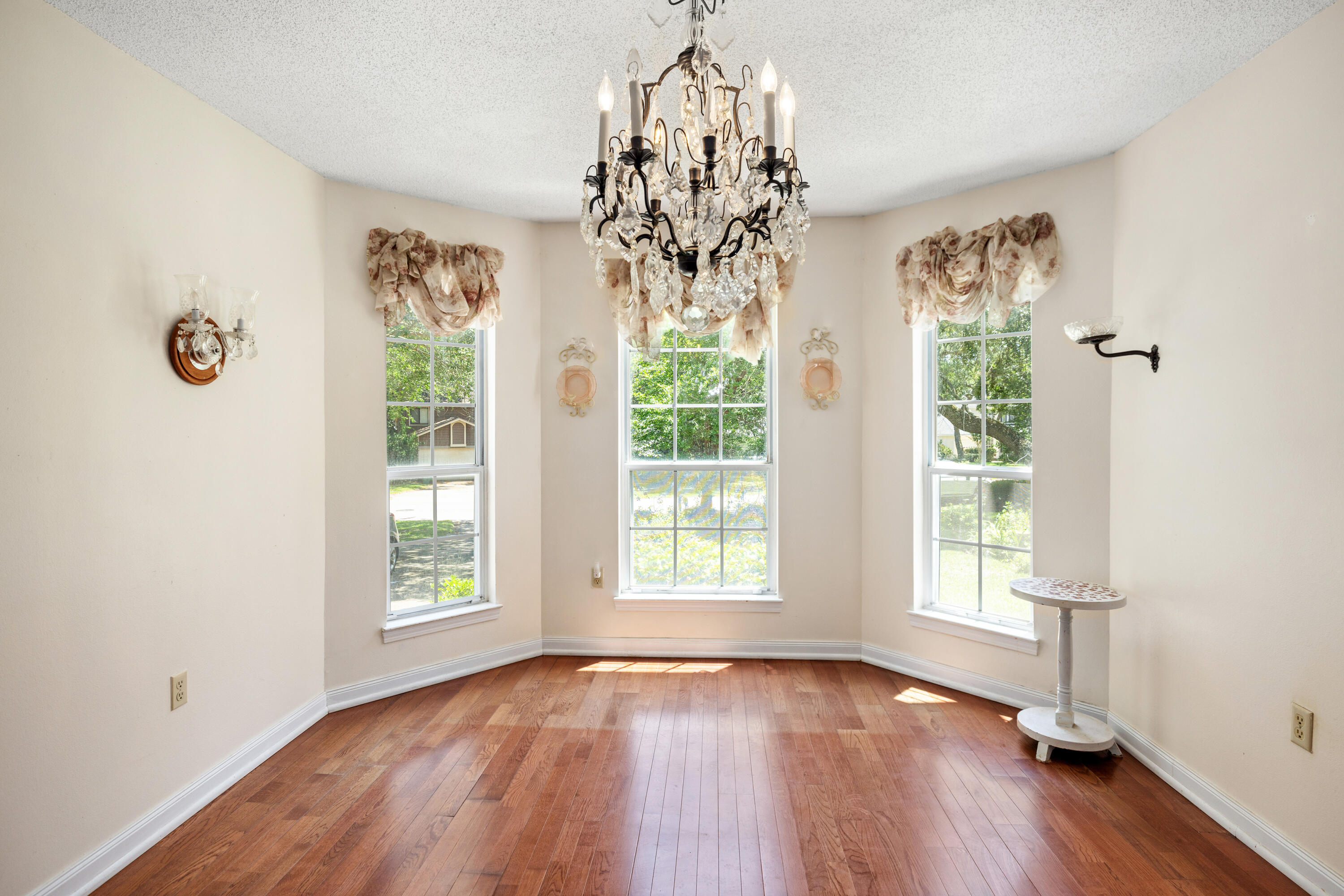 CARIBBEAN VILLAGE WEST - Residential