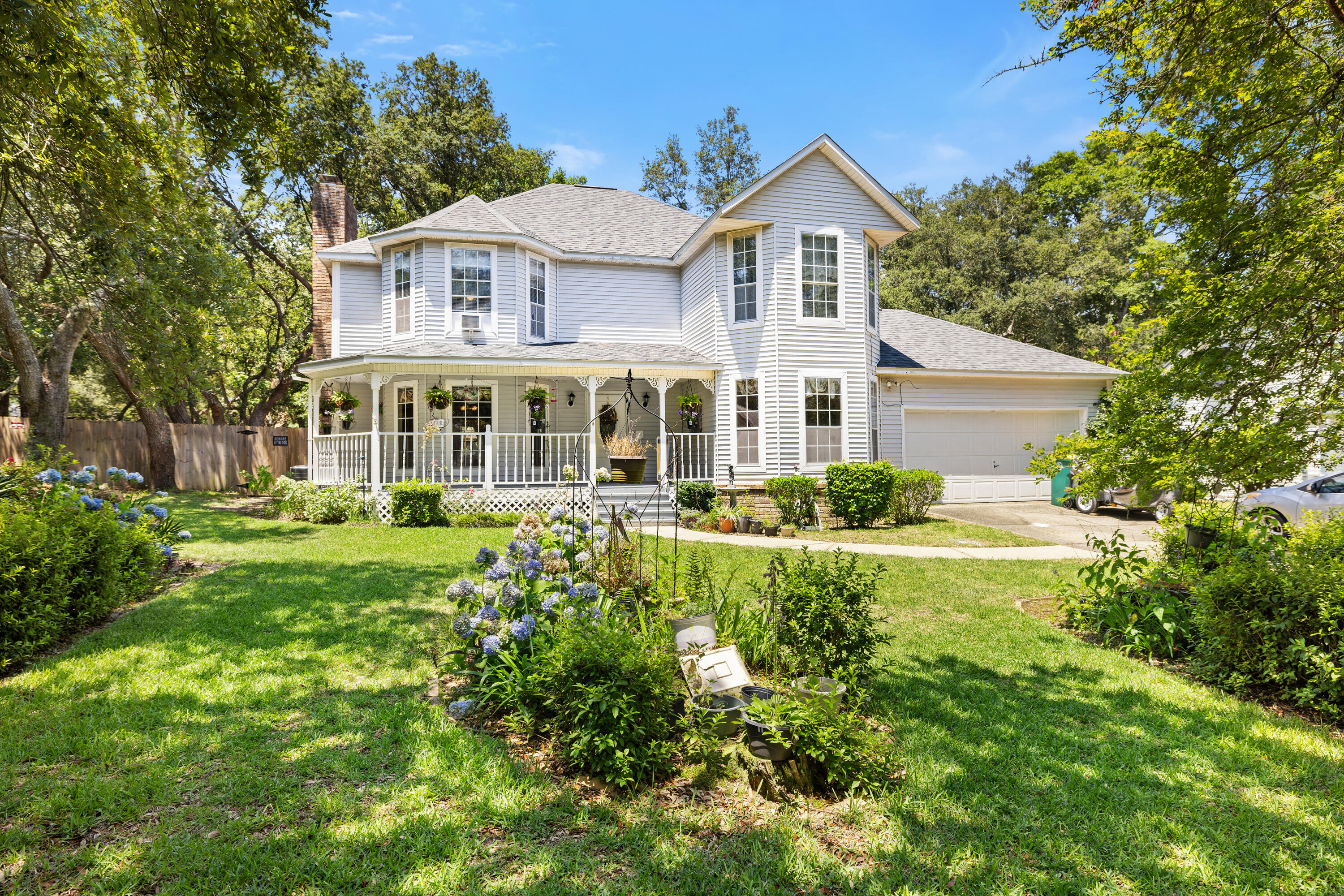 CARIBBEAN VILLAGE WEST - Residential