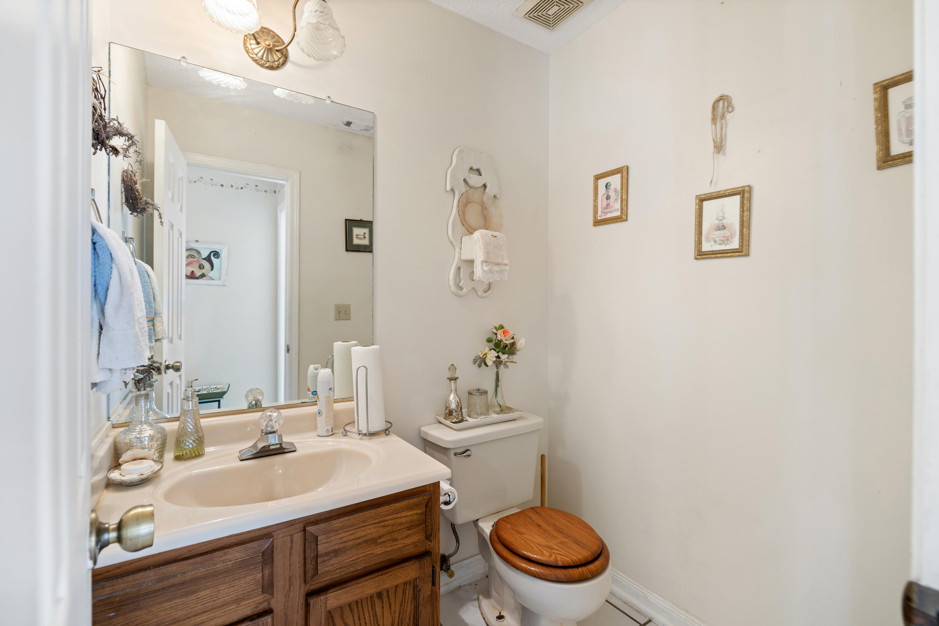 CARIBBEAN VILLAGE WEST - Residential