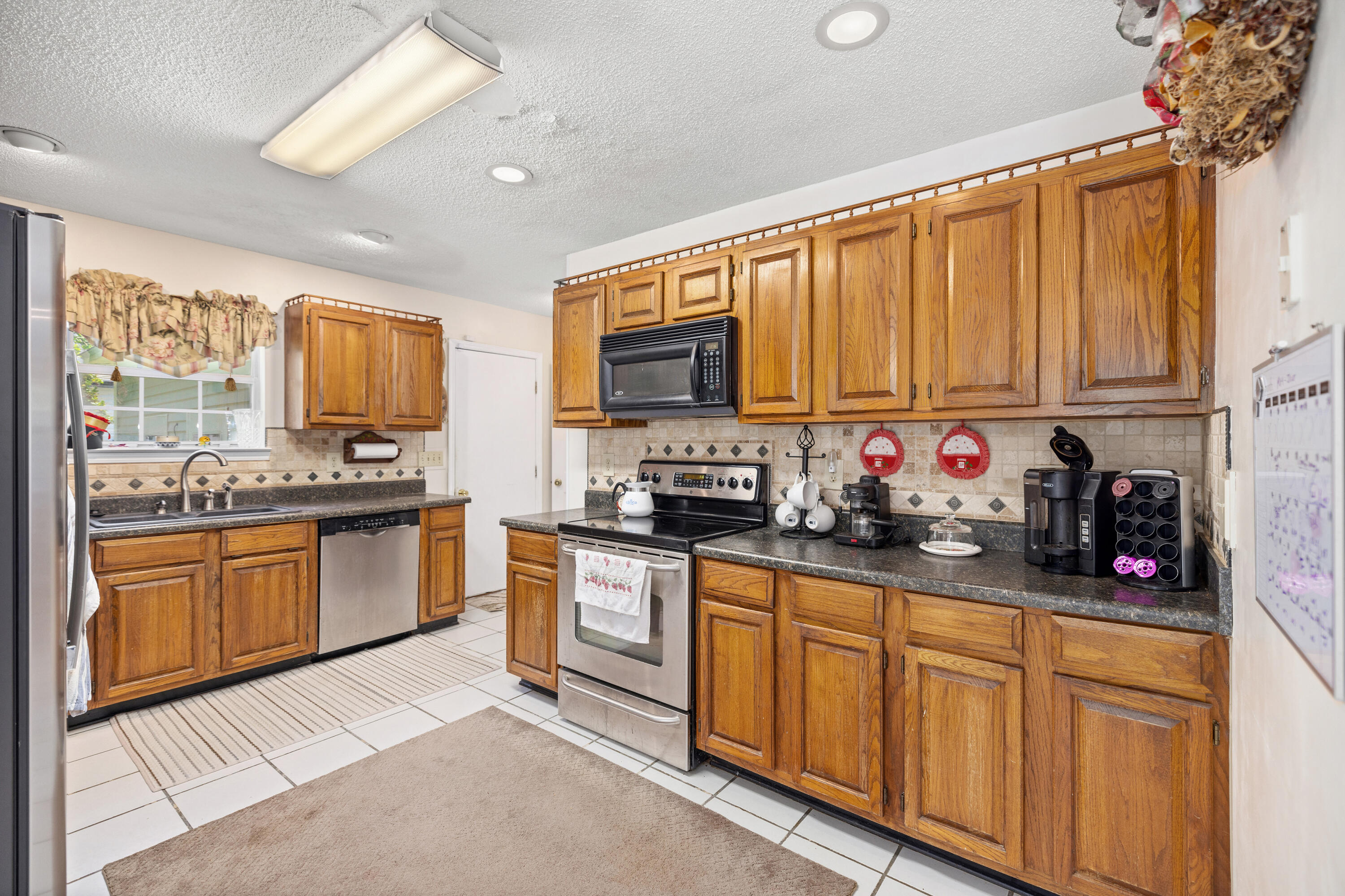 CARIBBEAN VILLAGE WEST - Residential