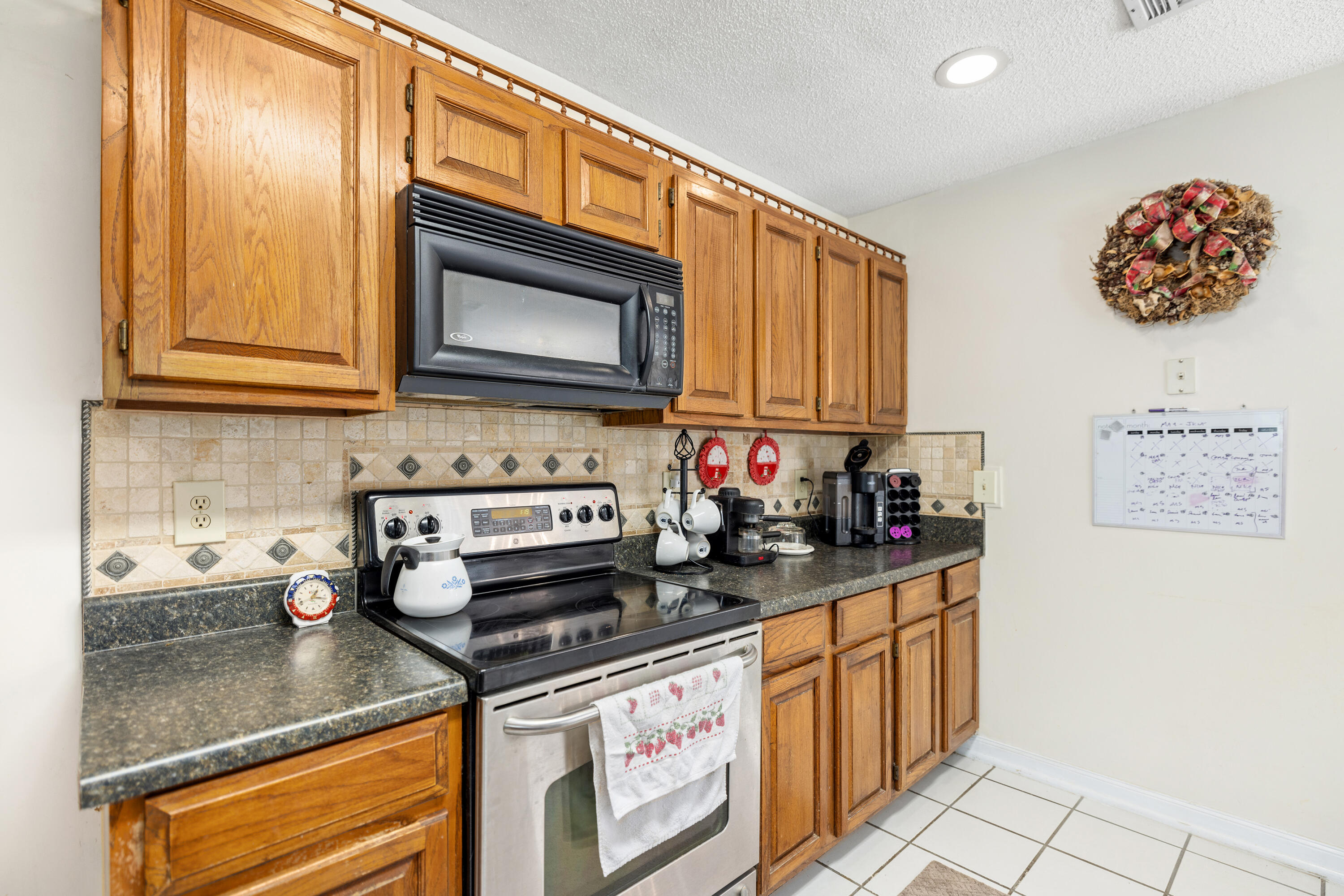 CARIBBEAN VILLAGE WEST - Residential