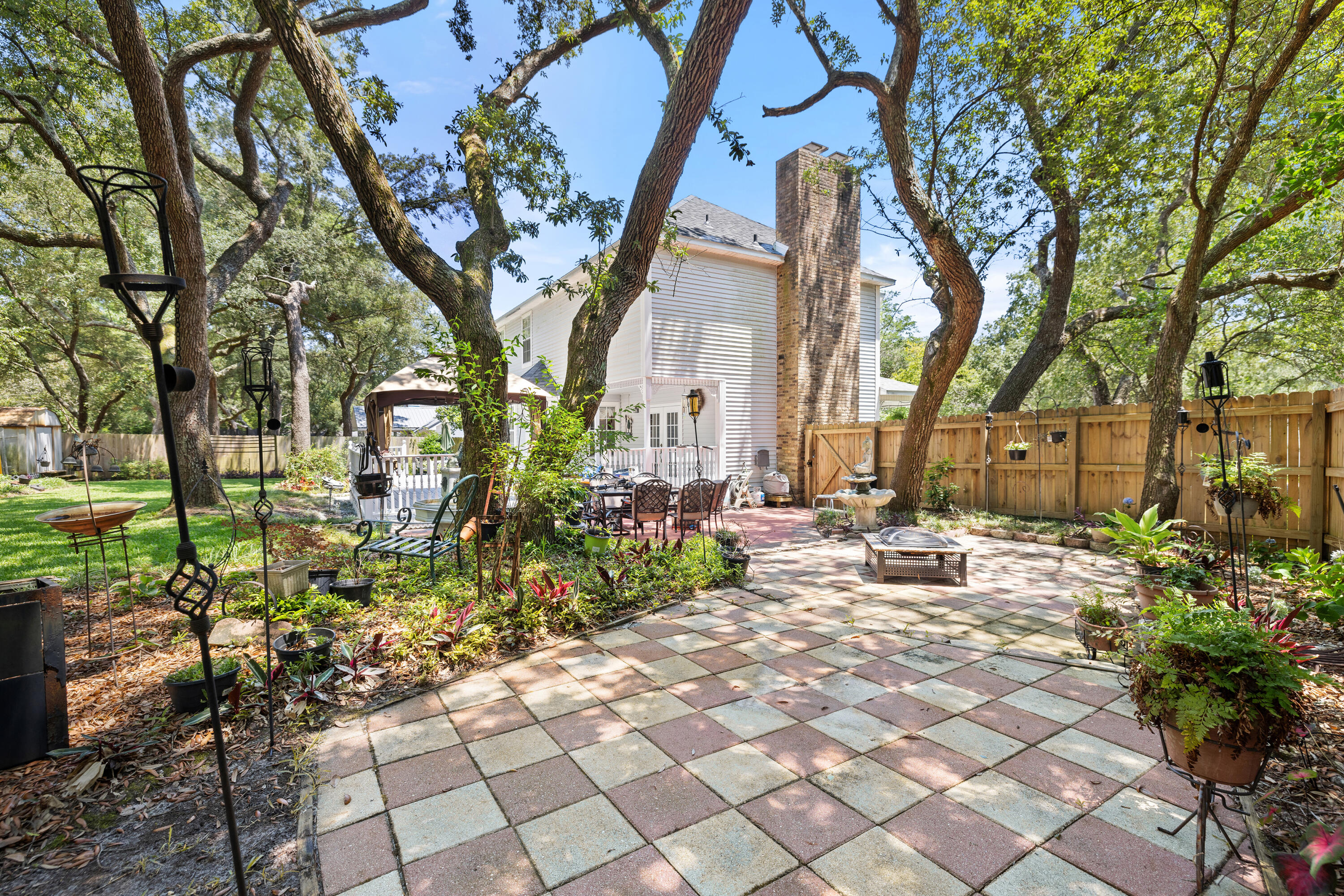 CARIBBEAN VILLAGE WEST - Residential