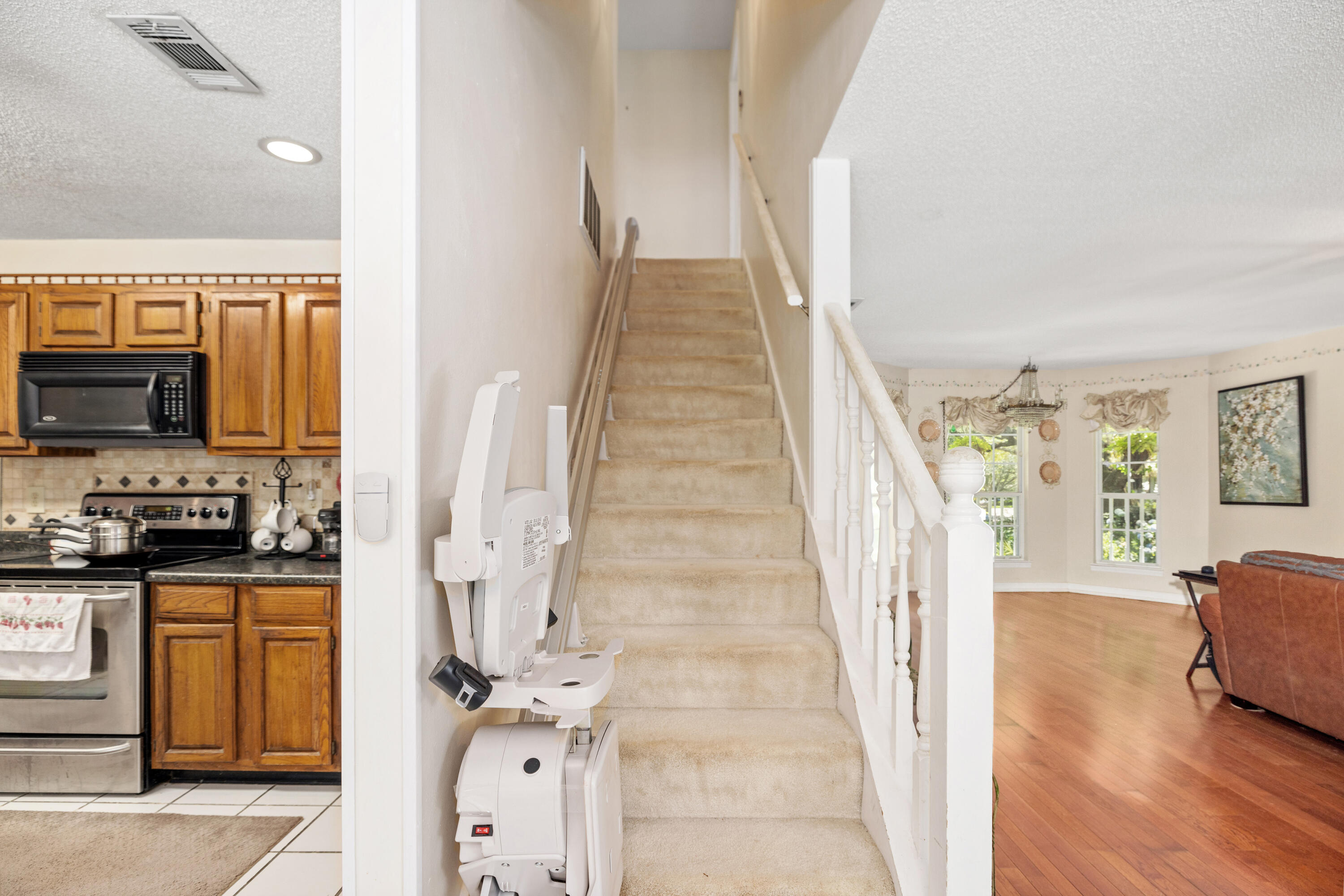 CARIBBEAN VILLAGE WEST - Residential