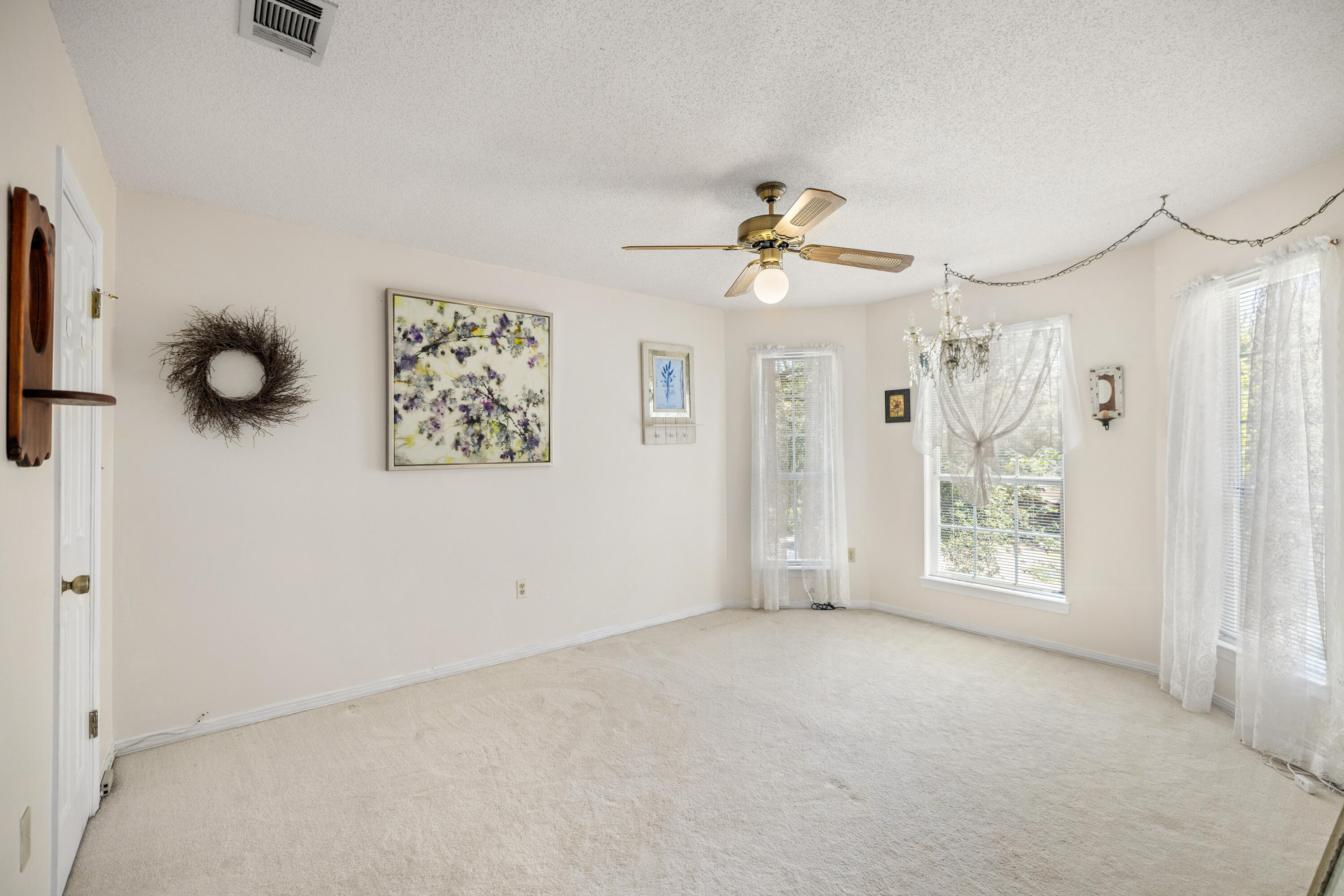 CARIBBEAN VILLAGE WEST - Residential