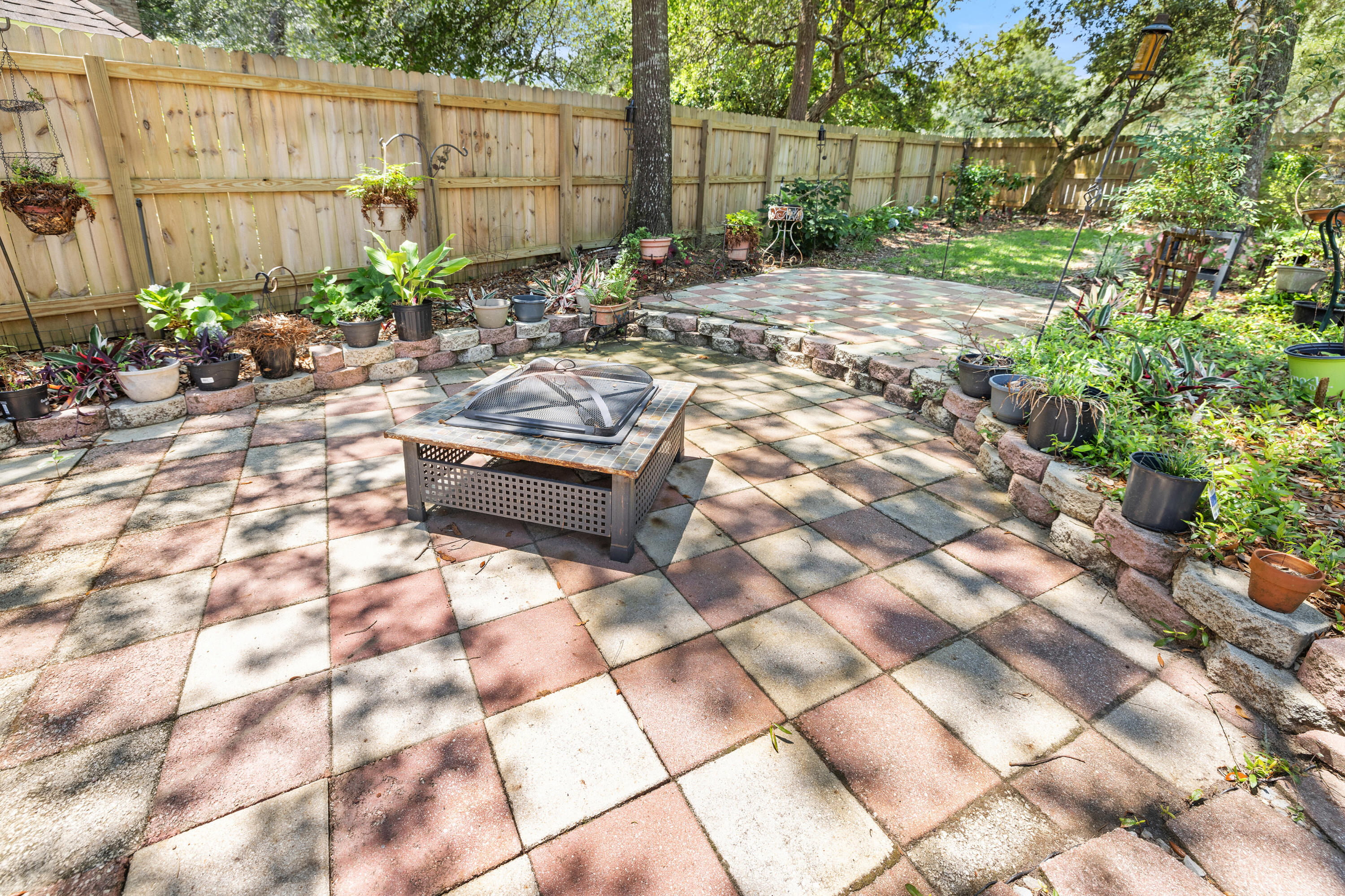 CARIBBEAN VILLAGE WEST - Residential