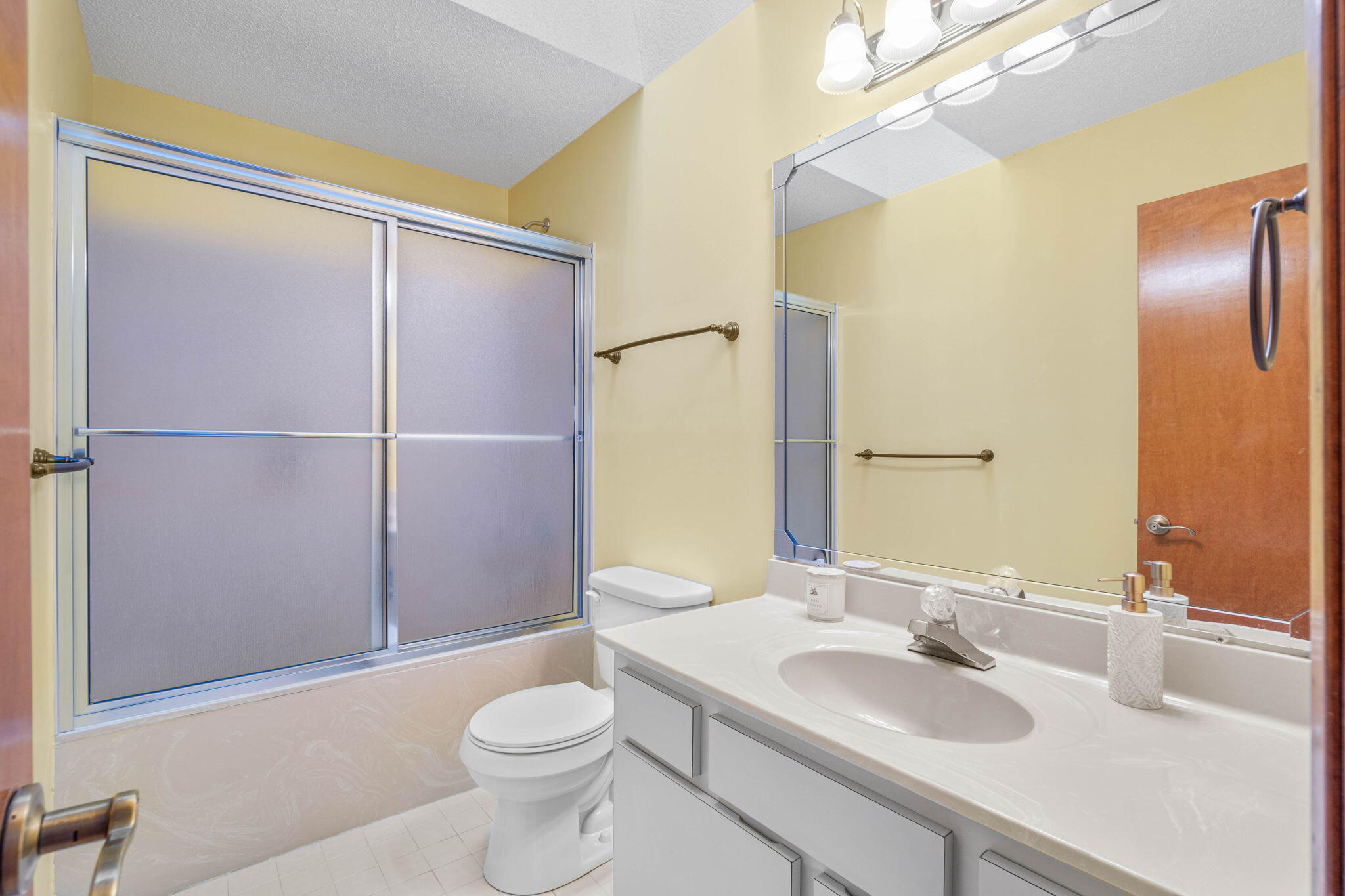 GLENEAGLES GREEN BLUEWATER BAY 2 - Residential