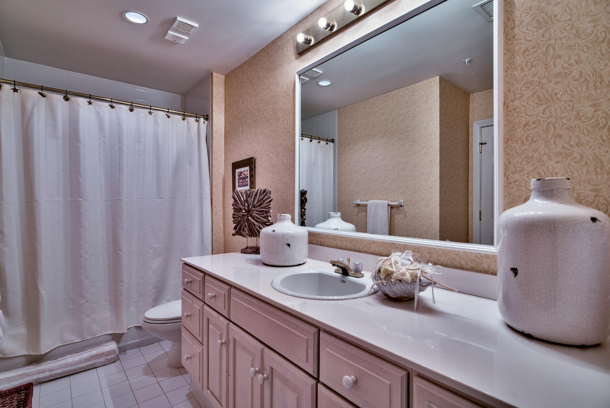 SOUTHWINDS I - Residential