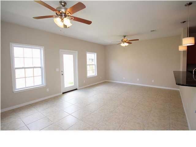 SAVANNAH HEIGHTS - Residential