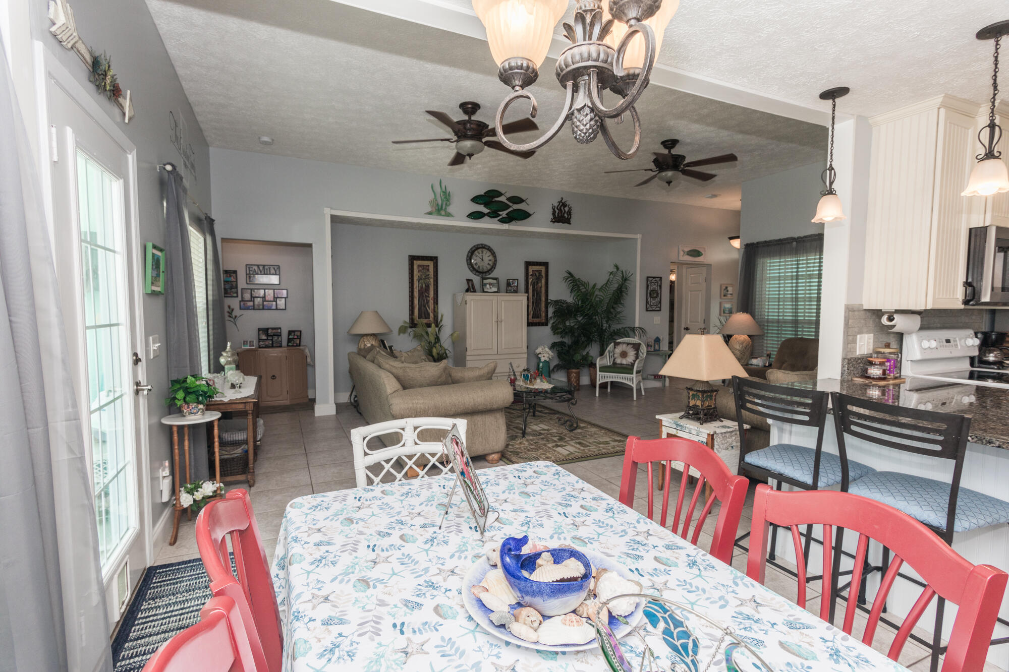 BID-A-WEE BEACH 1ST ADDN - Residential