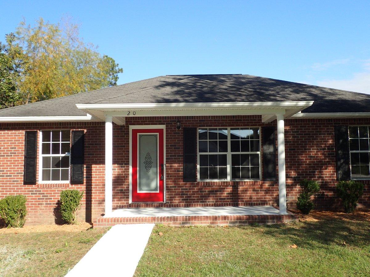 SOUTH POINTE EST. - Residential