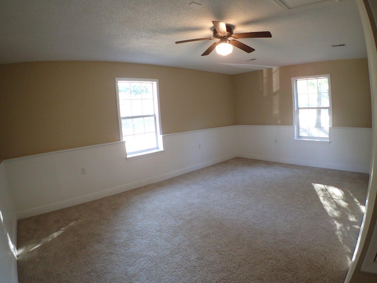 SOUTH POINTE EST. - Residential