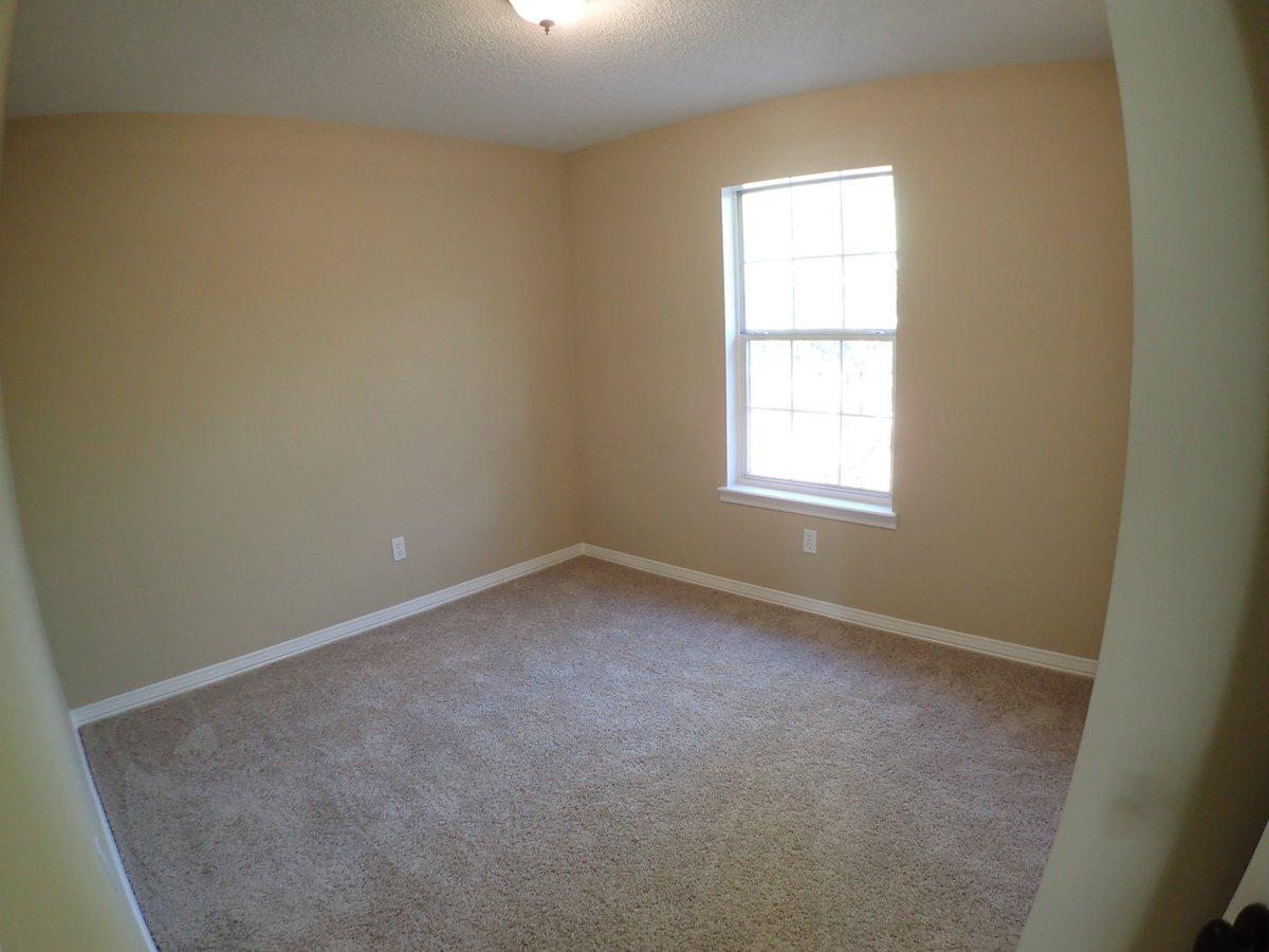 SOUTH POINTE EST. - Residential