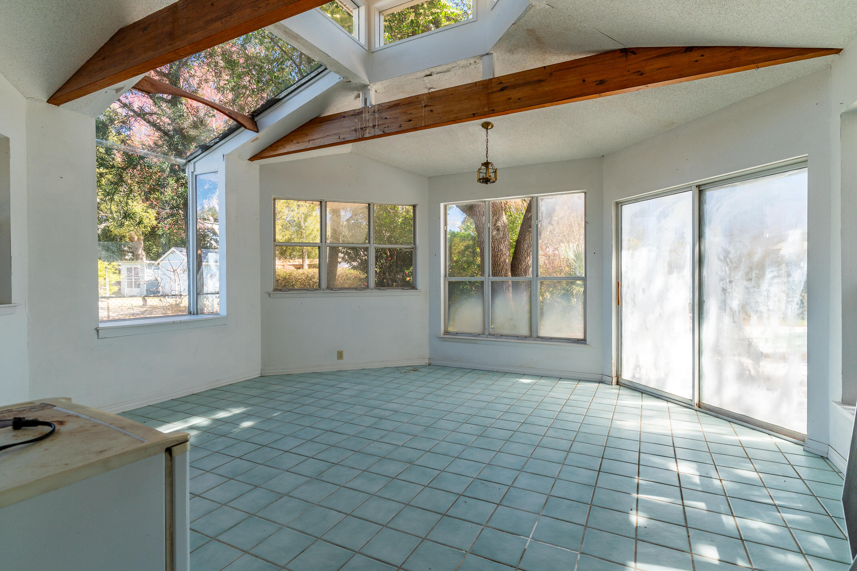 WINTHROP PLACE - Residential