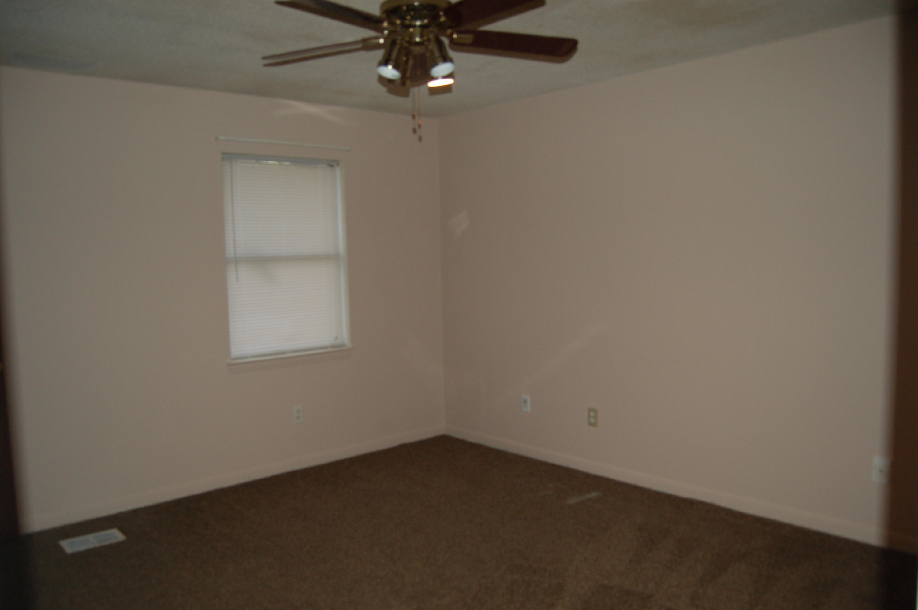 Valparaiso Pinecrest #2 - Residential Lease