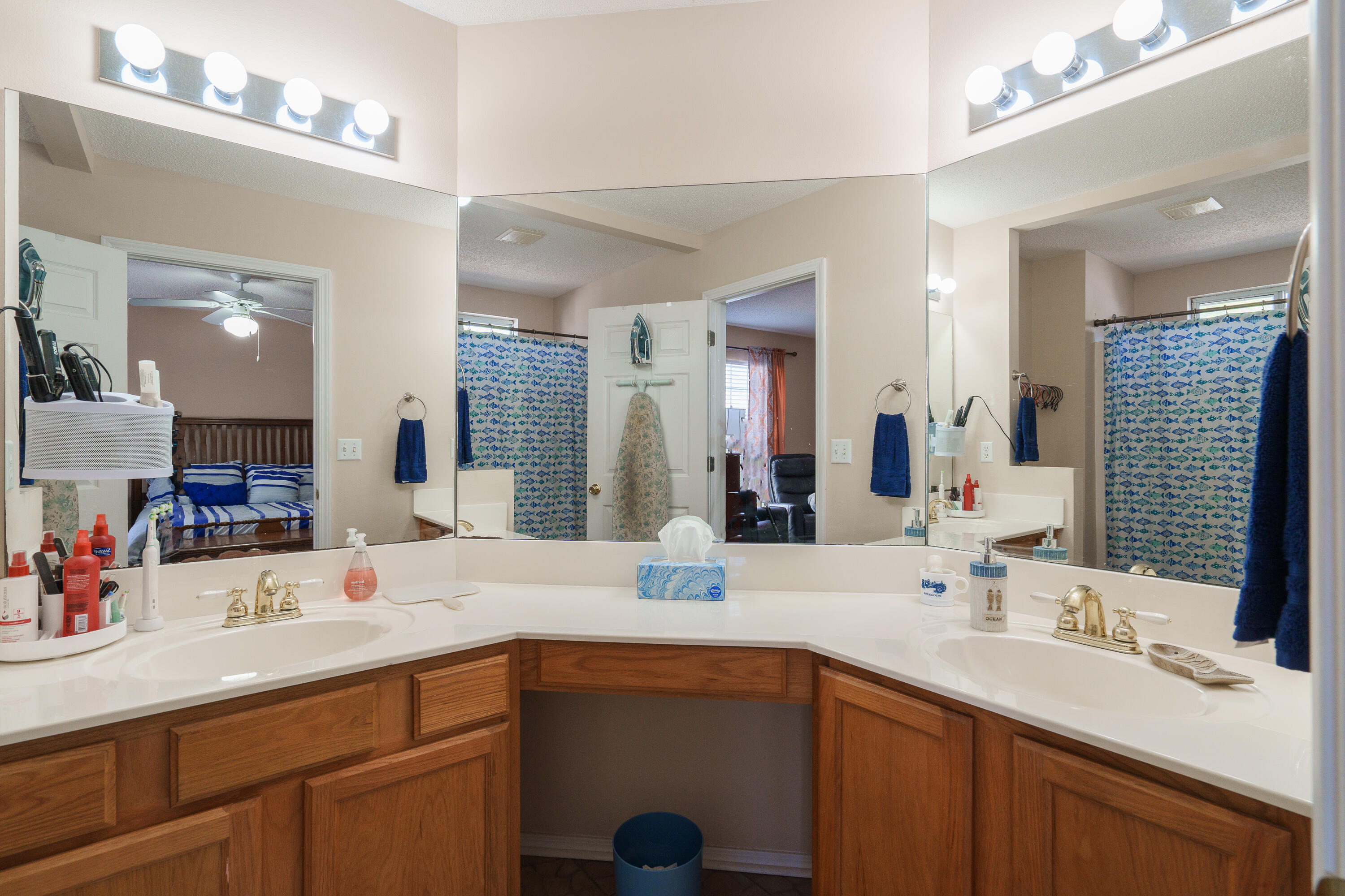 HUNTERS RUN S/D - Residential