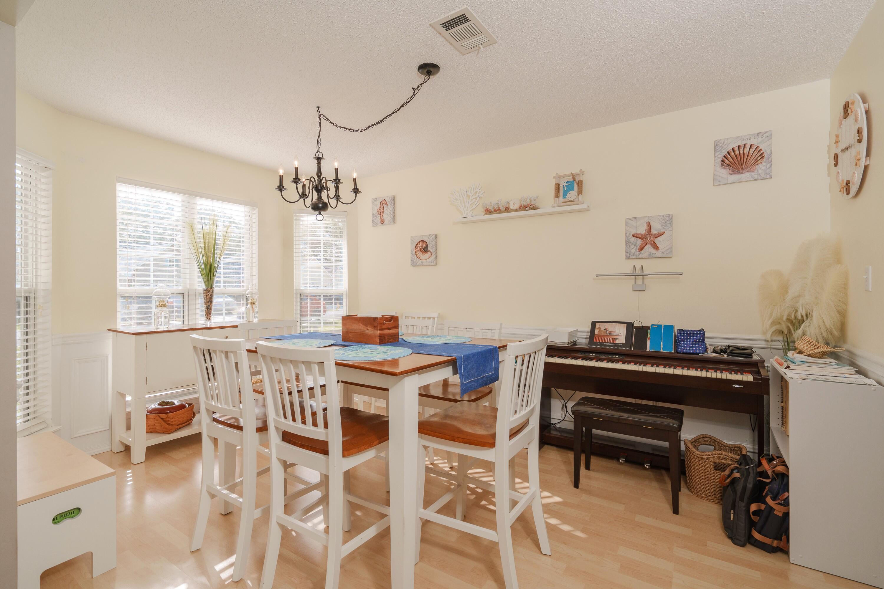 HUNTERS RUN S/D - Residential