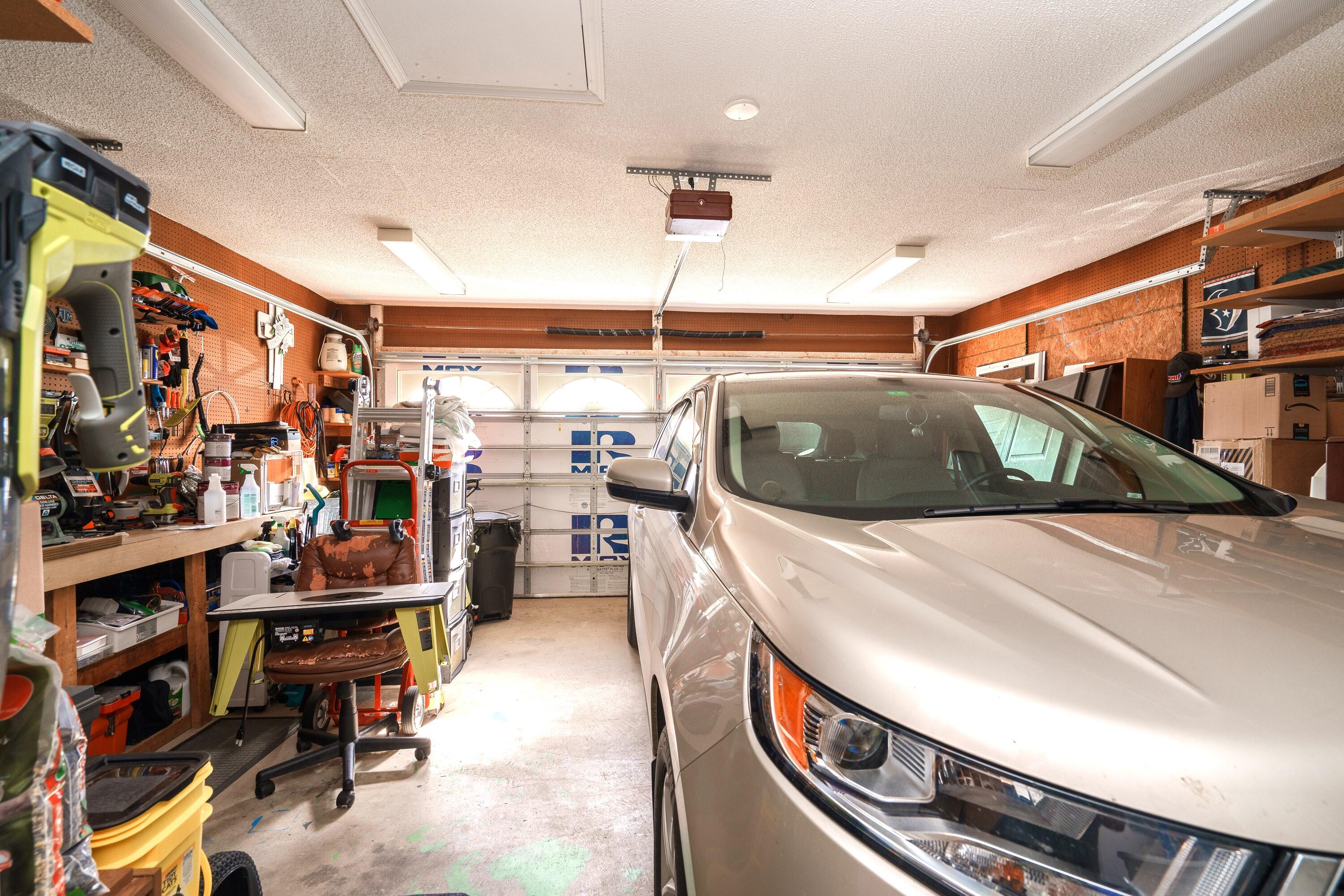 HUNTERS RUN S/D - Residential