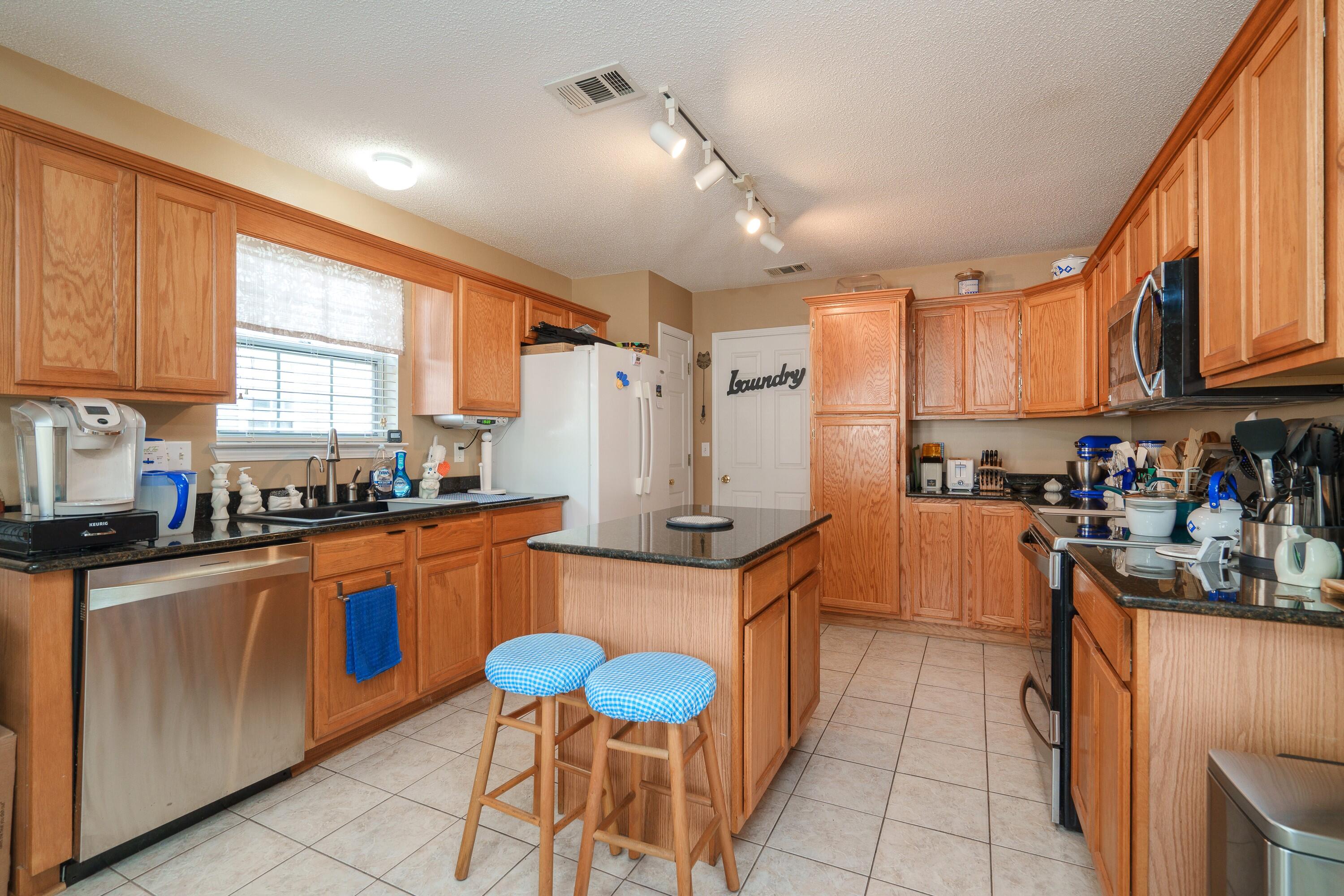 HUNTERS RUN S/D - Residential