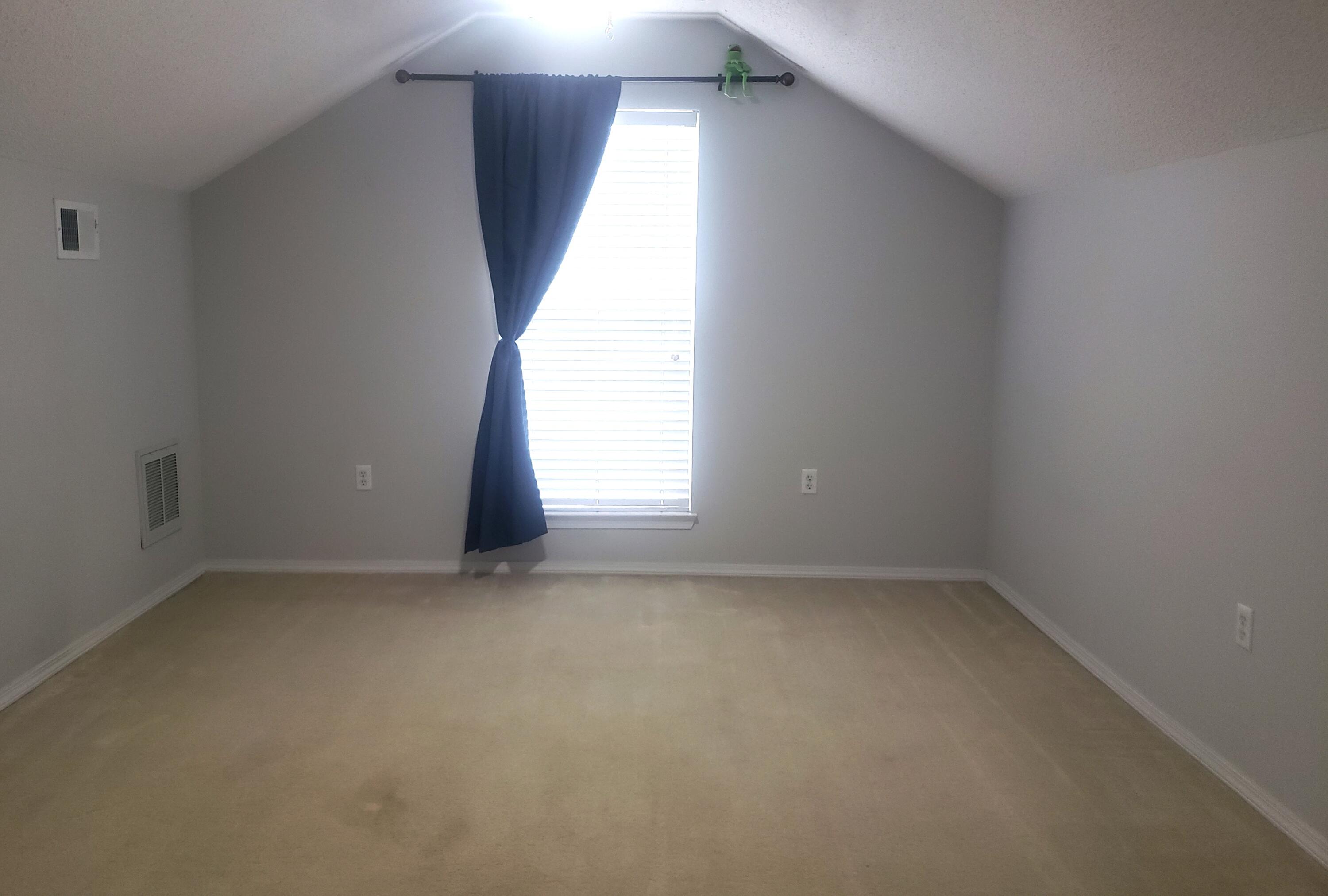 HUNTERS RUN S/D - Residential