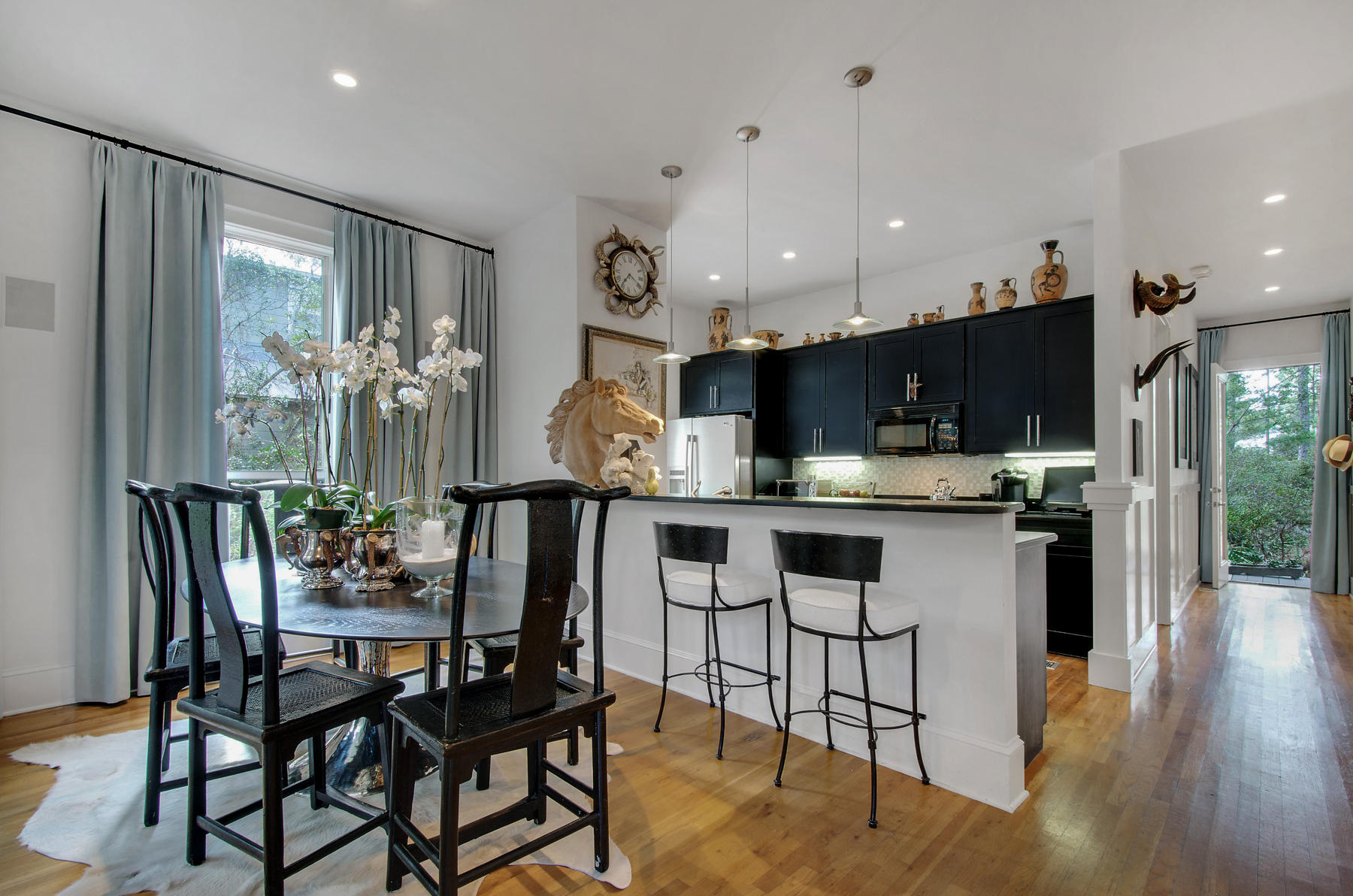 GROVE BY THE SEA - Residential