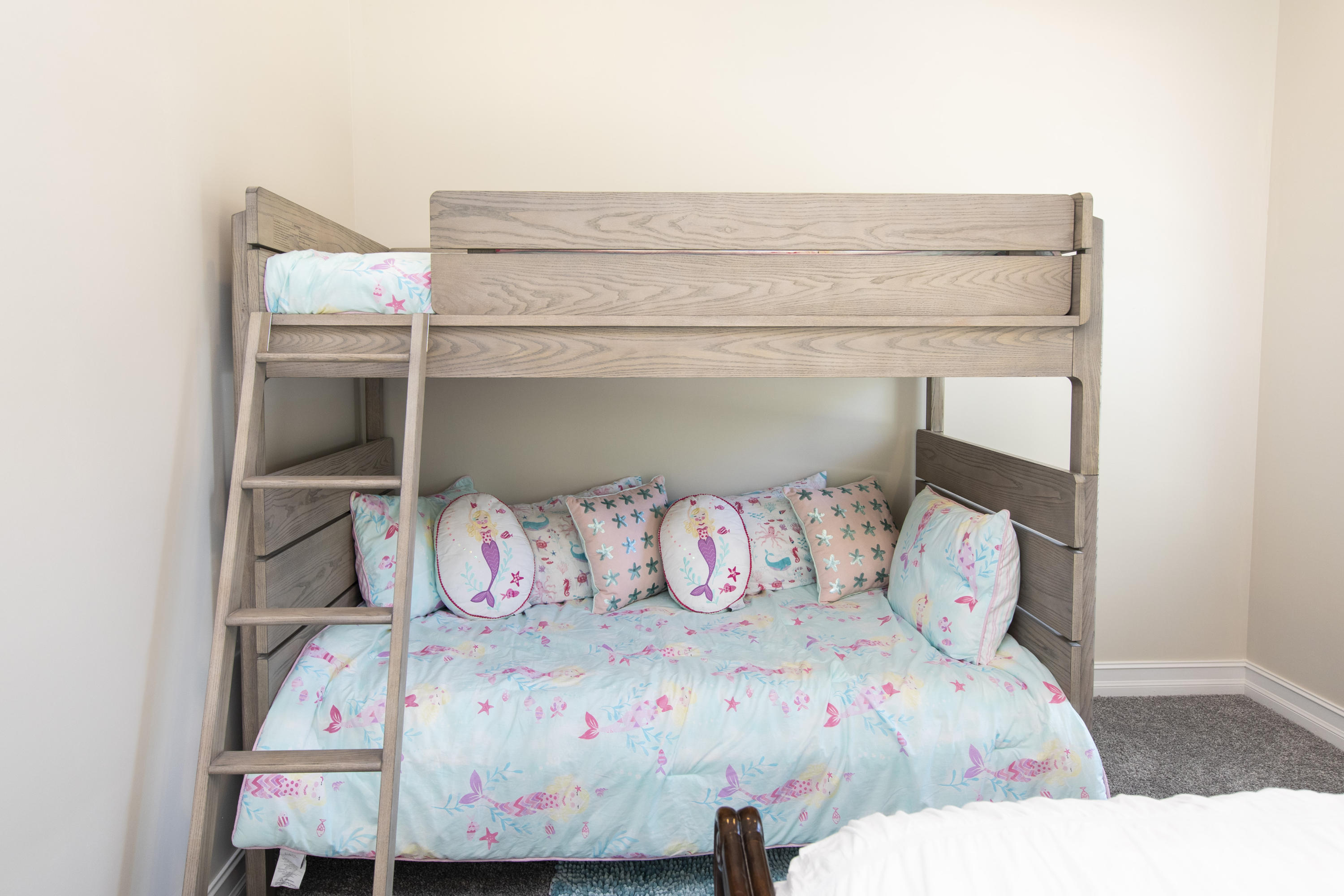 ARC ACRES - Residential