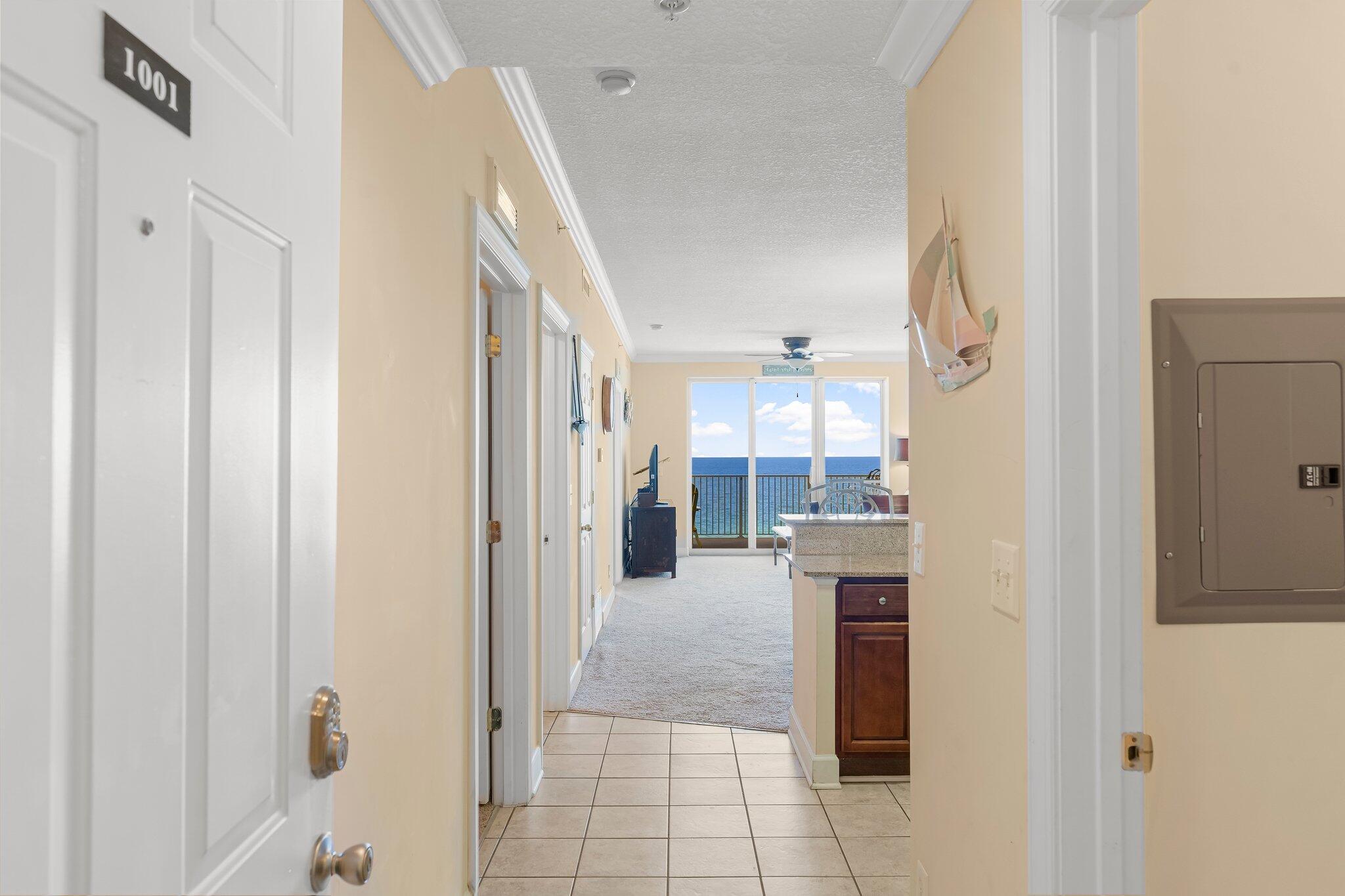 TROPIC WINDS - Residential