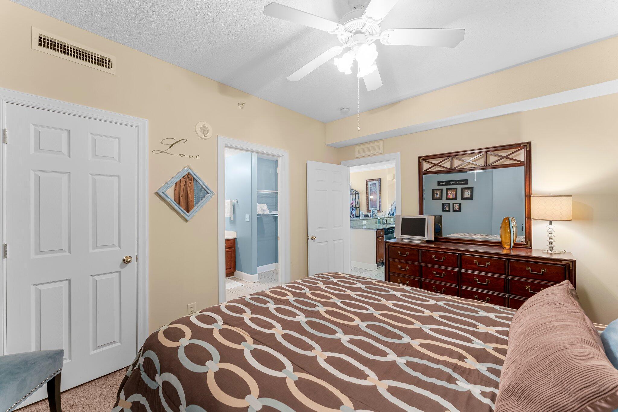 TROPIC WINDS - Residential
