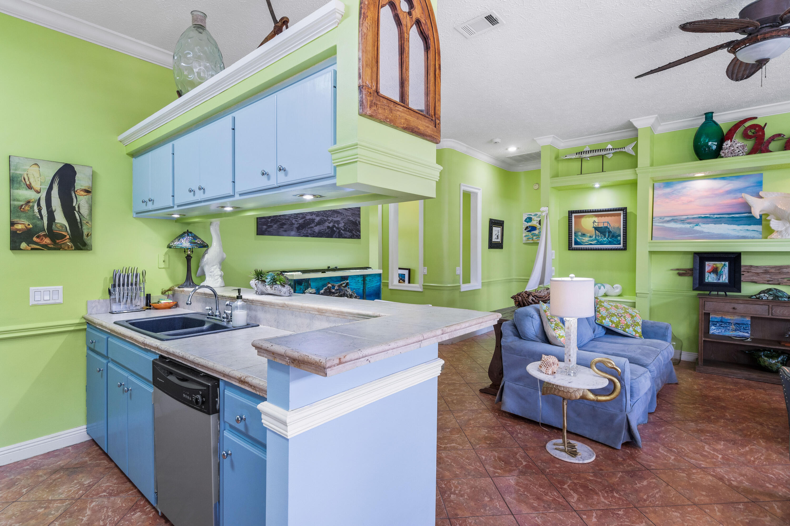 SEABREEZE - Residential