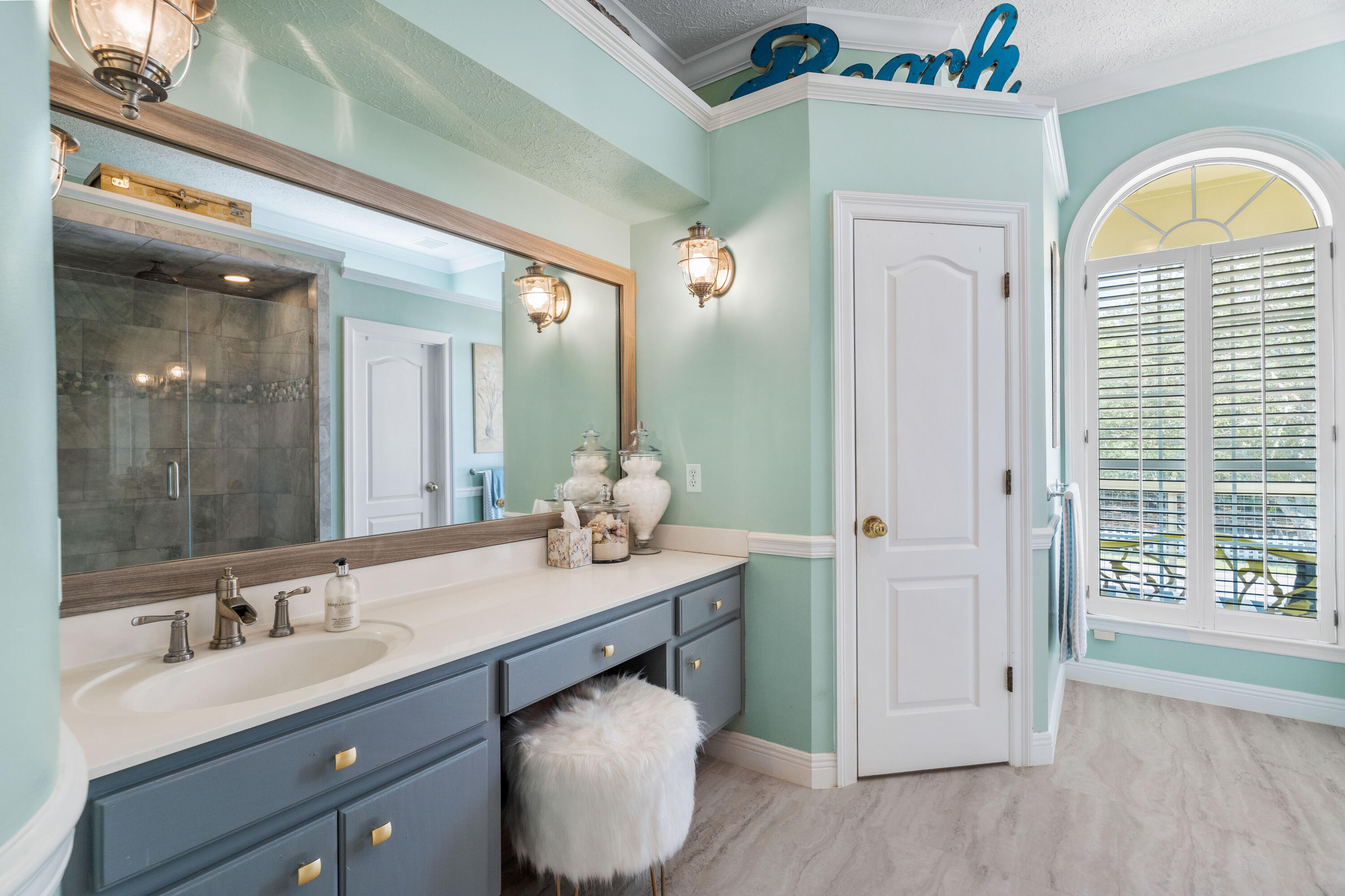 SEABREEZE - Residential