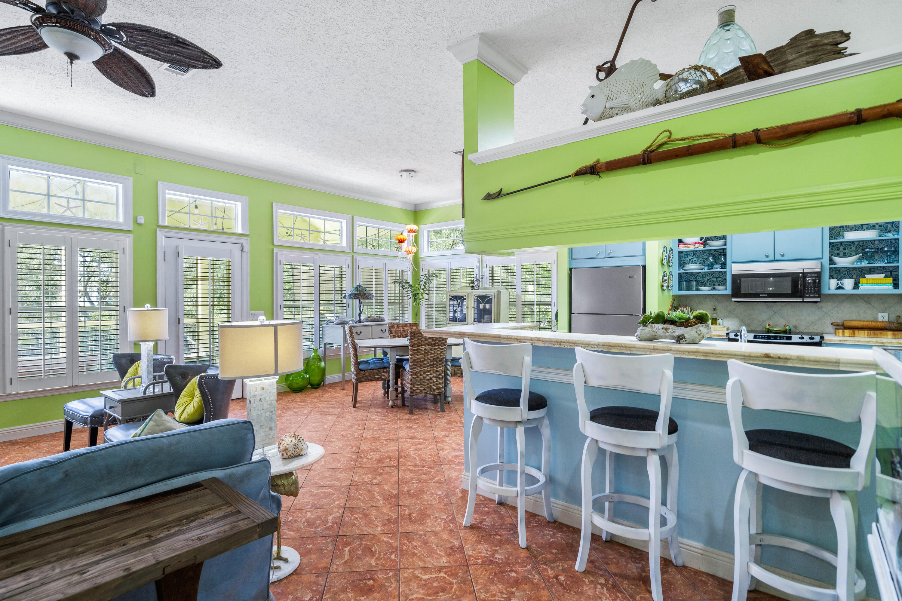 SEABREEZE - Residential