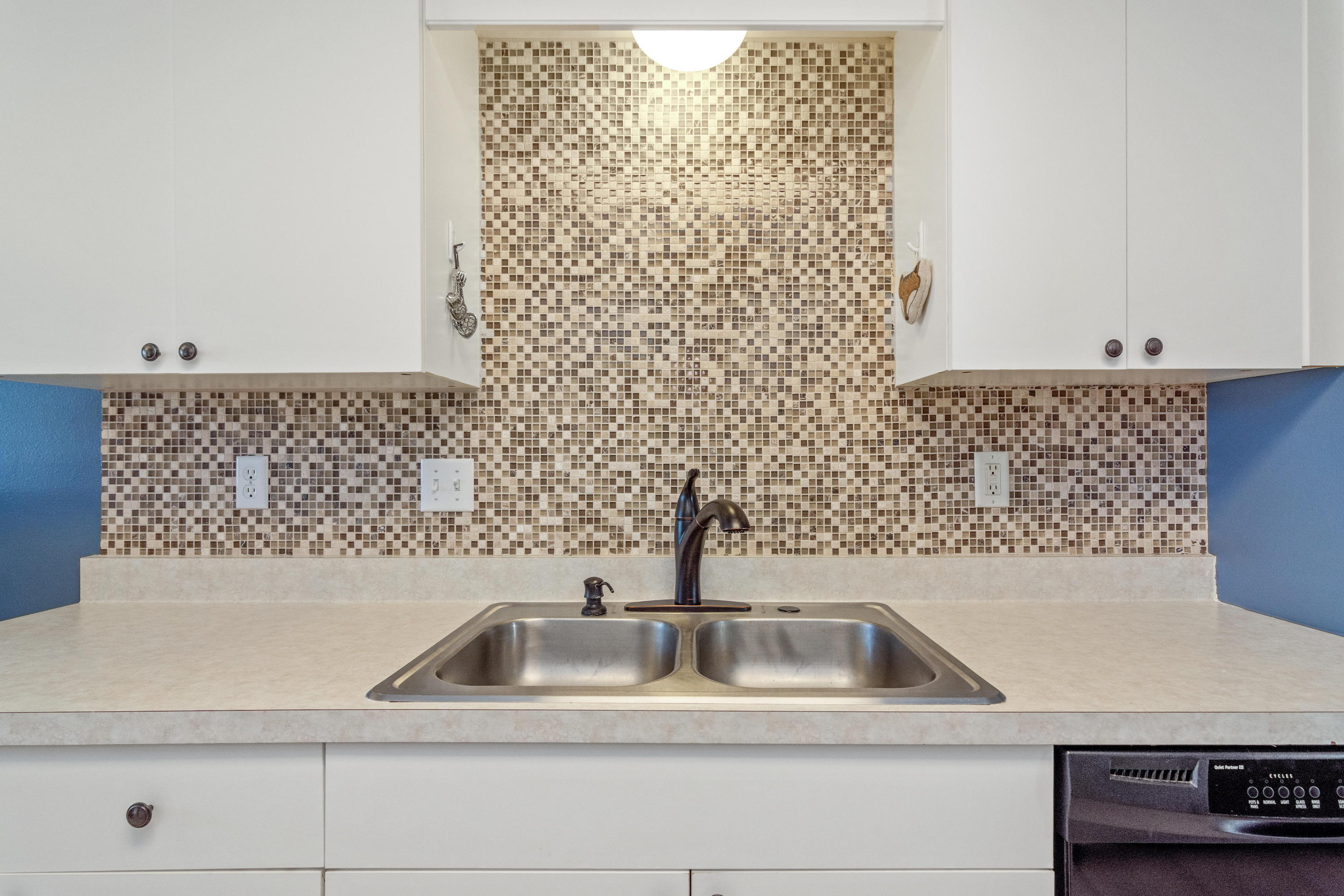 COUNTRYVIEW ESTATES 6TH ADDN PH2 - Residential