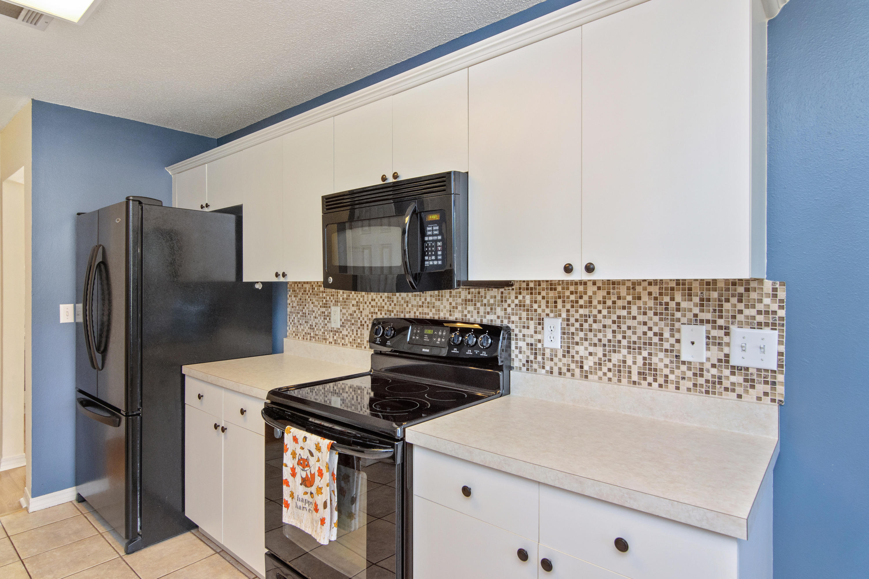 COUNTRYVIEW ESTATES 6TH ADDN PH2 - Residential