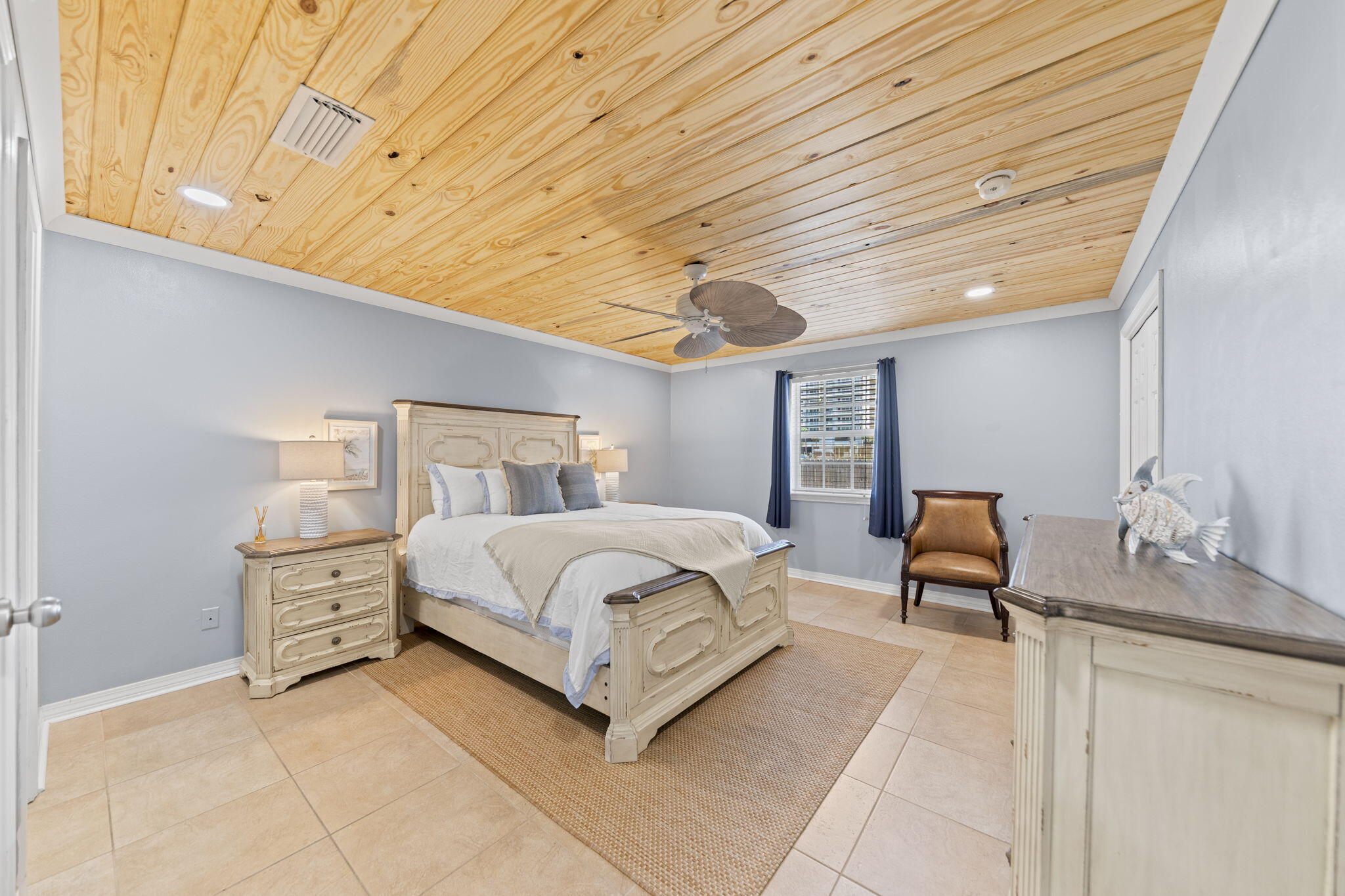 DESTIN SANDS CONDO - Residential