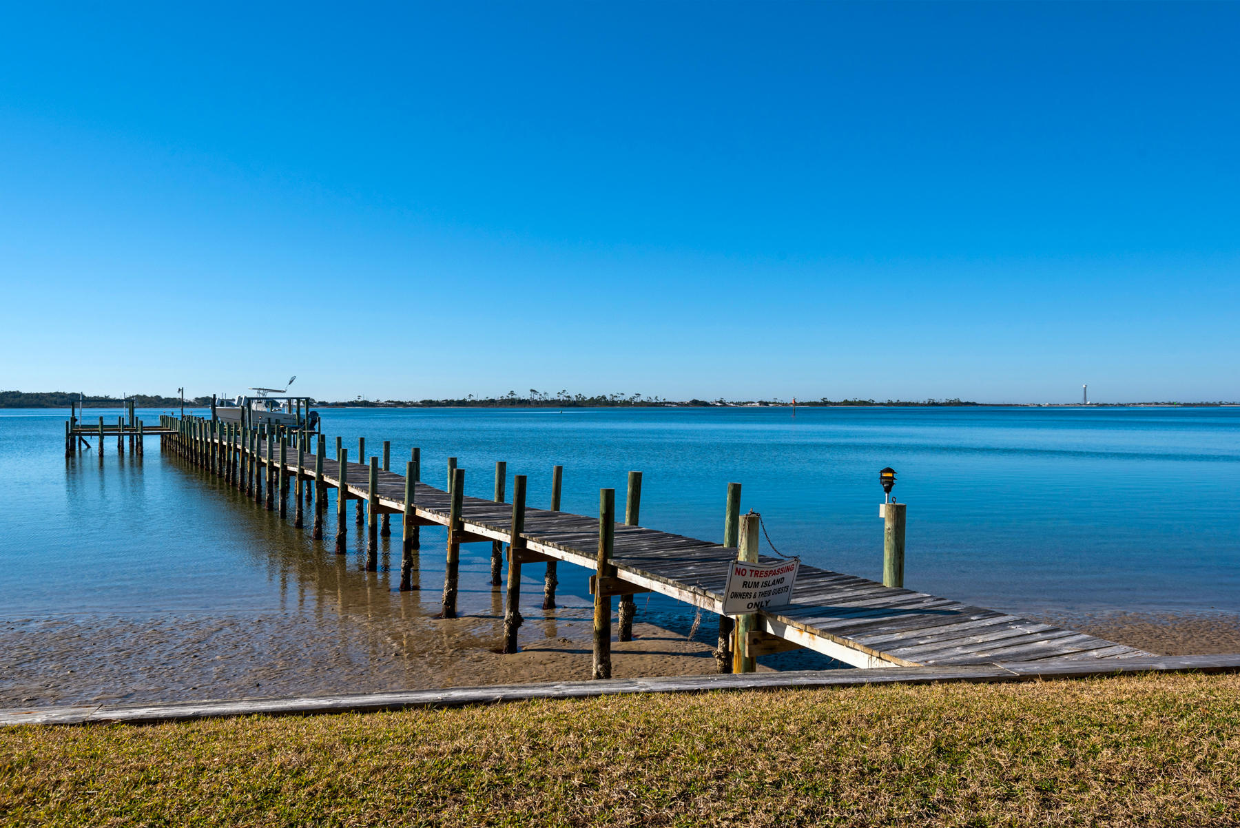 RUM ISLAND CONDOMINIUM - Residential
